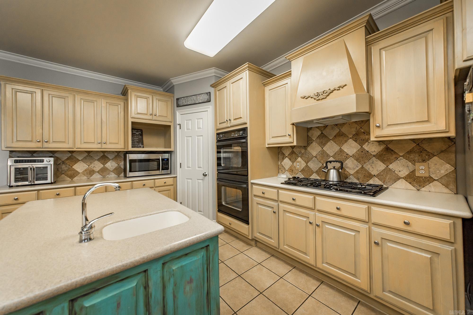 204 Ernie Spence Road Property Photo 4