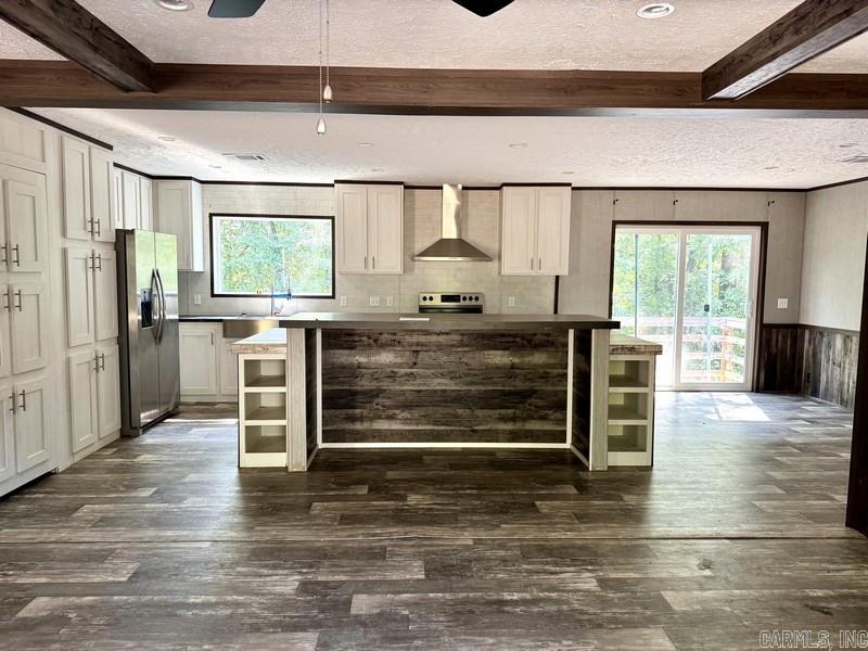 147 High Forest Trail Property Photo 6