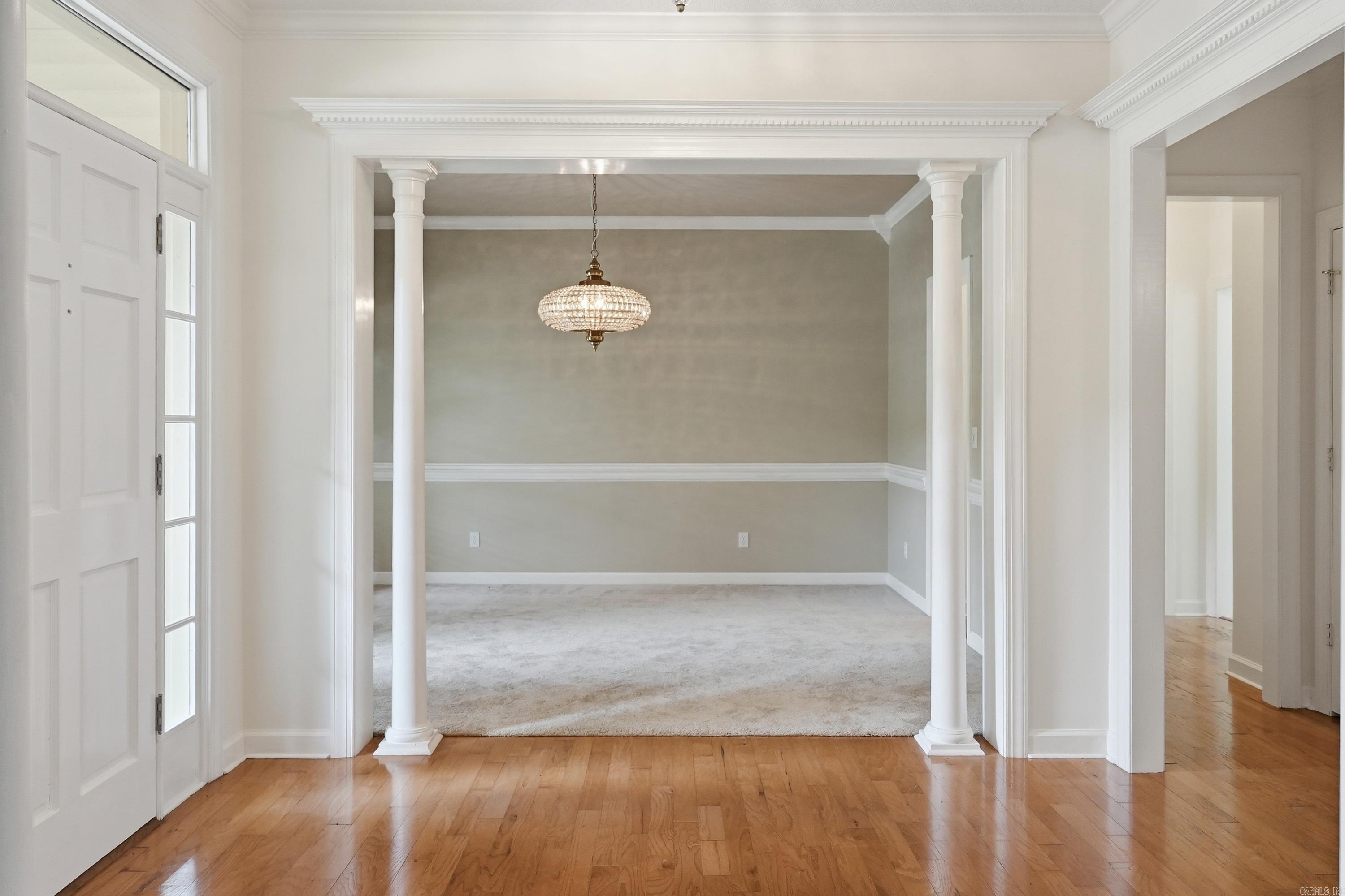 13609 Napoleon Road Property Photo 6