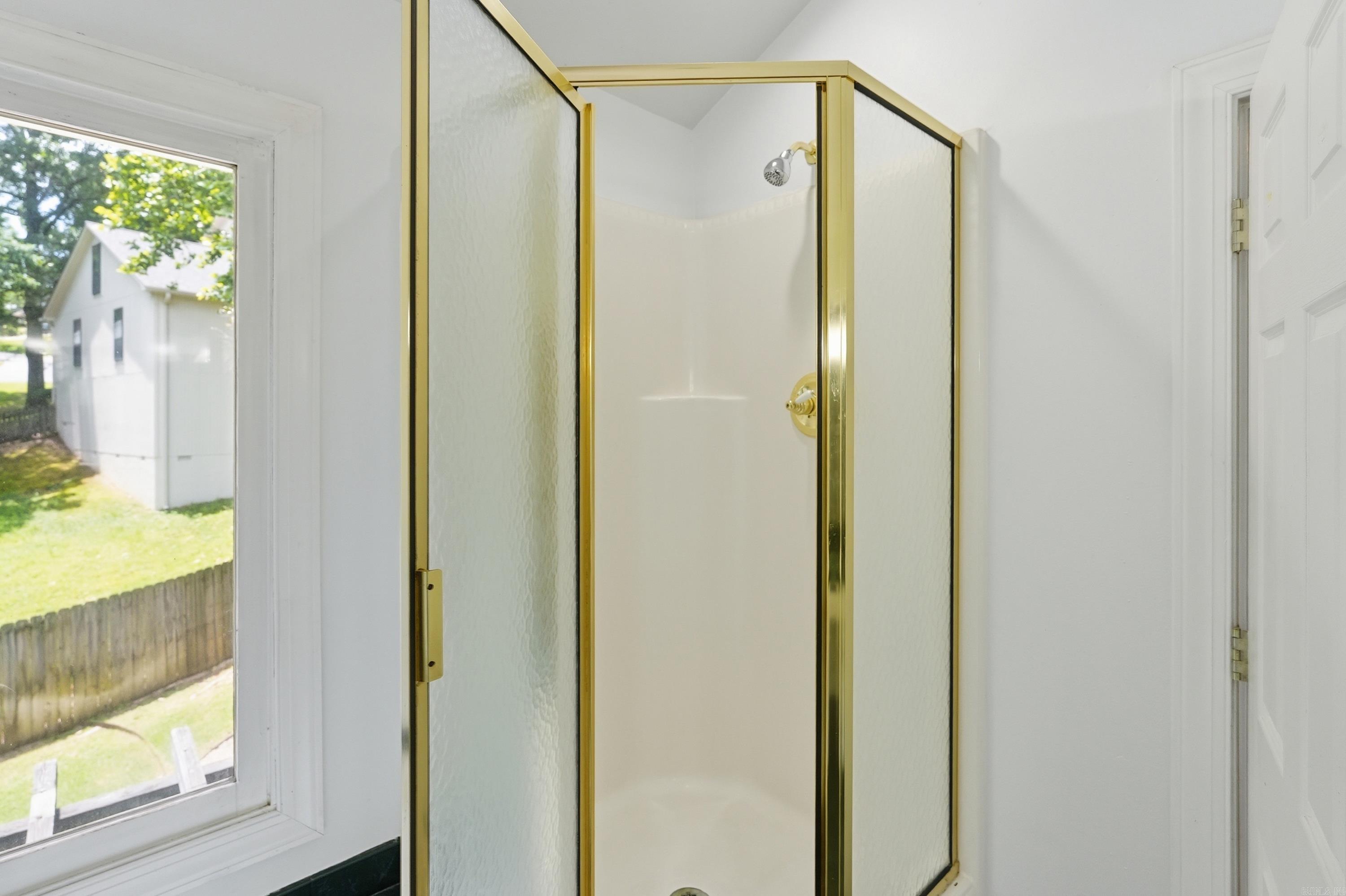 13609 Napoleon Road Property Photo 27