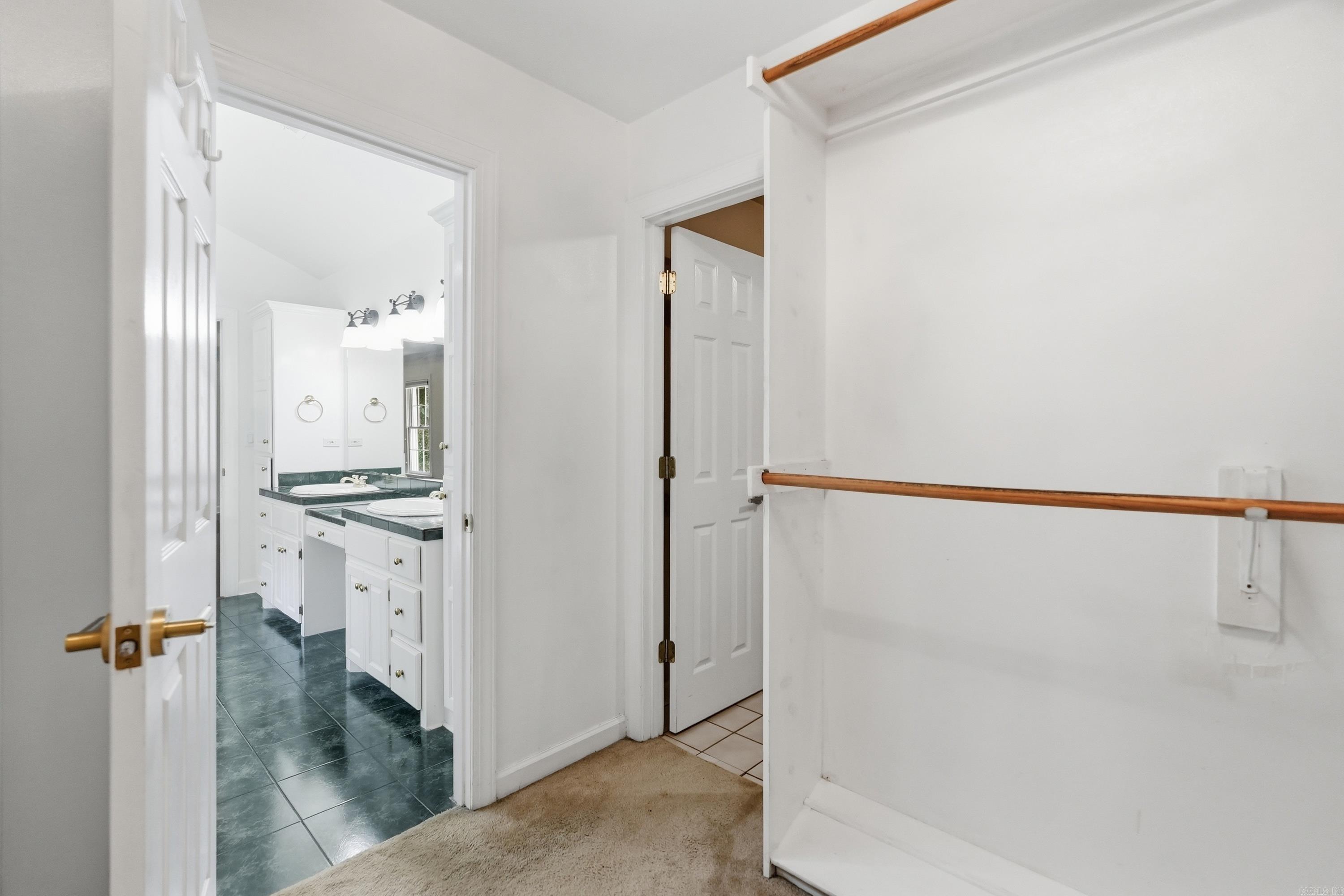 13609 Napoleon Road Property Photo 31