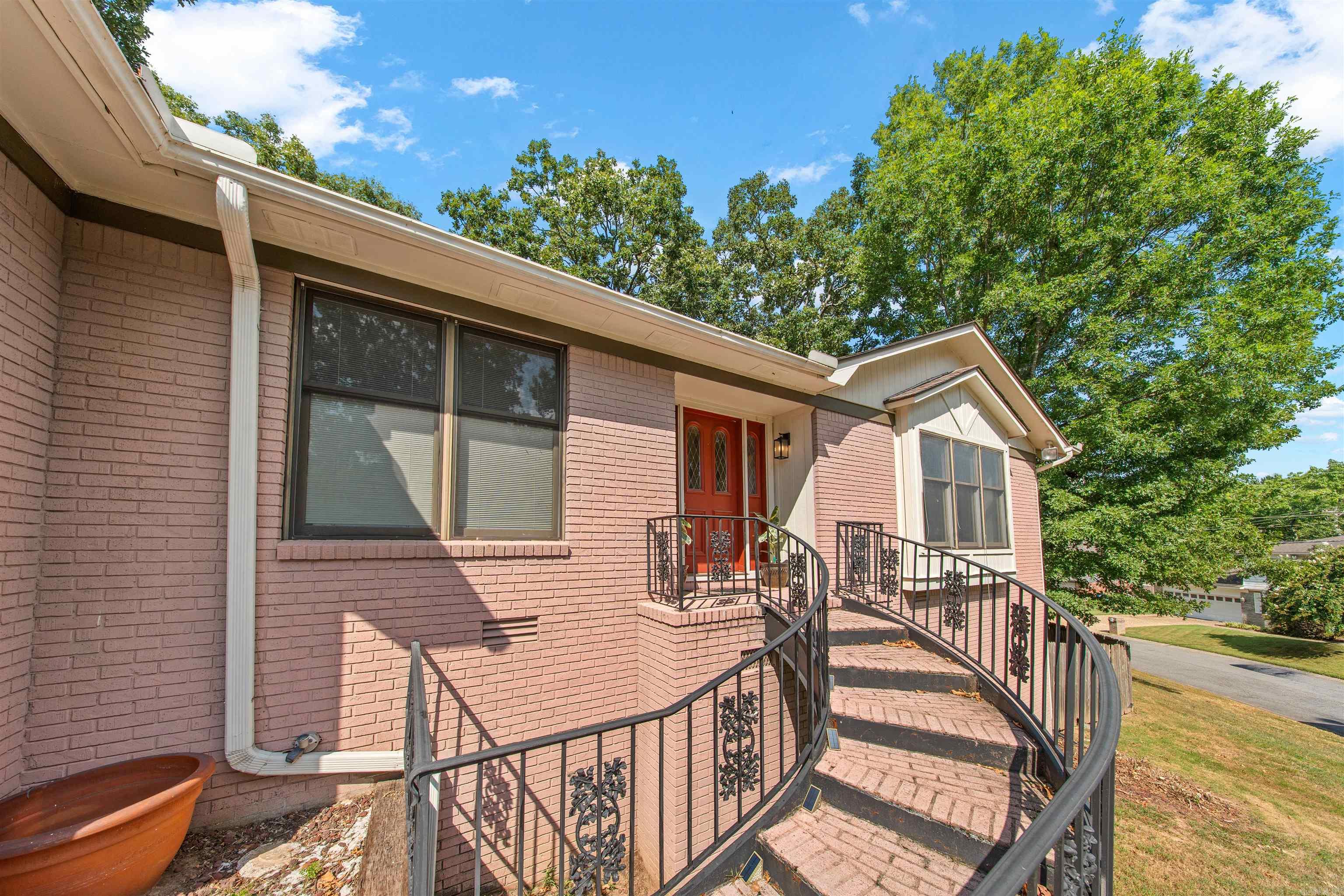 1 Dove Creek Circle Property Photo 2