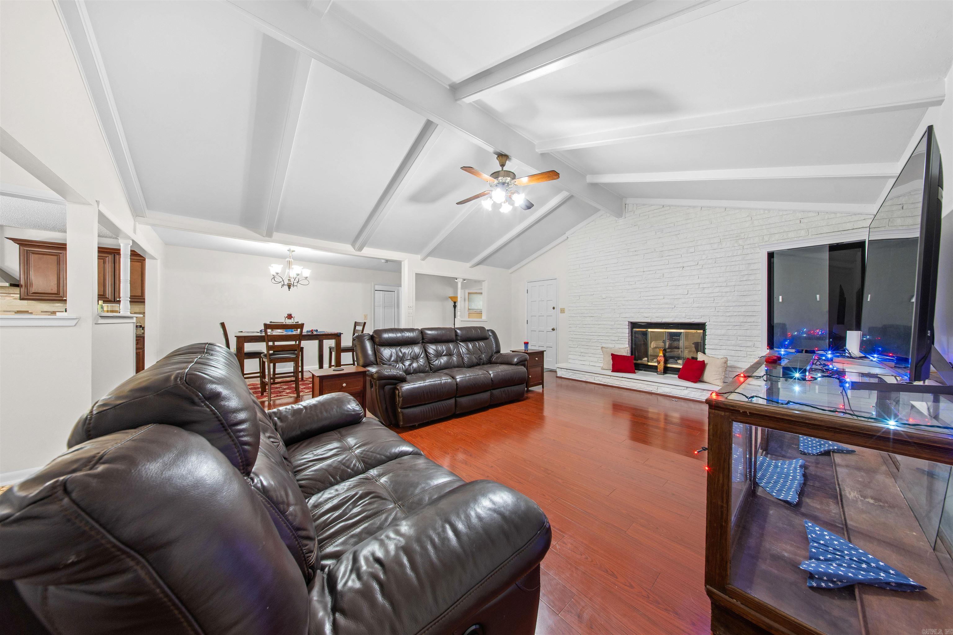 1 Dove Creek Circle Property Photo 5
