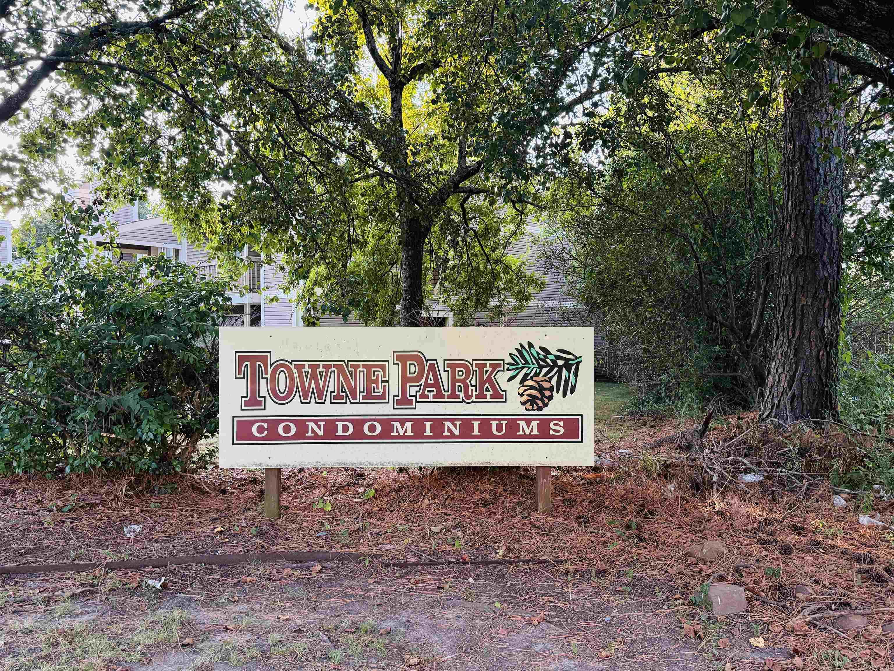 6 Towne Park Ct #3 3