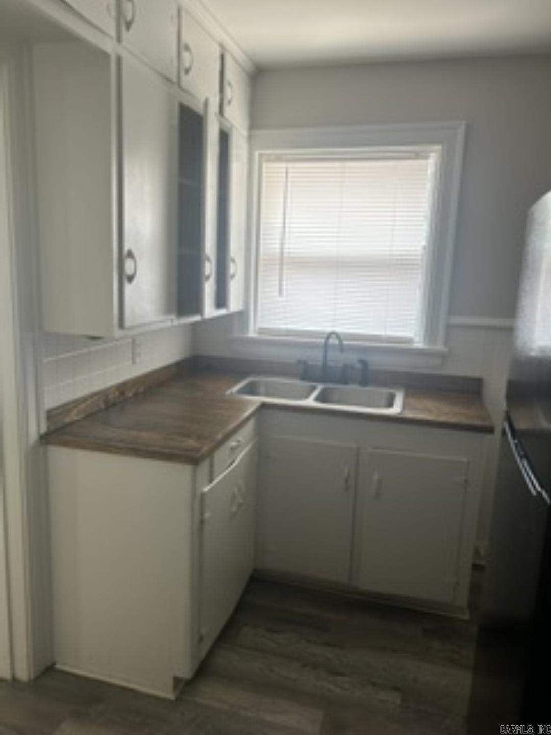 206 Dallas 3 Property Photo 5