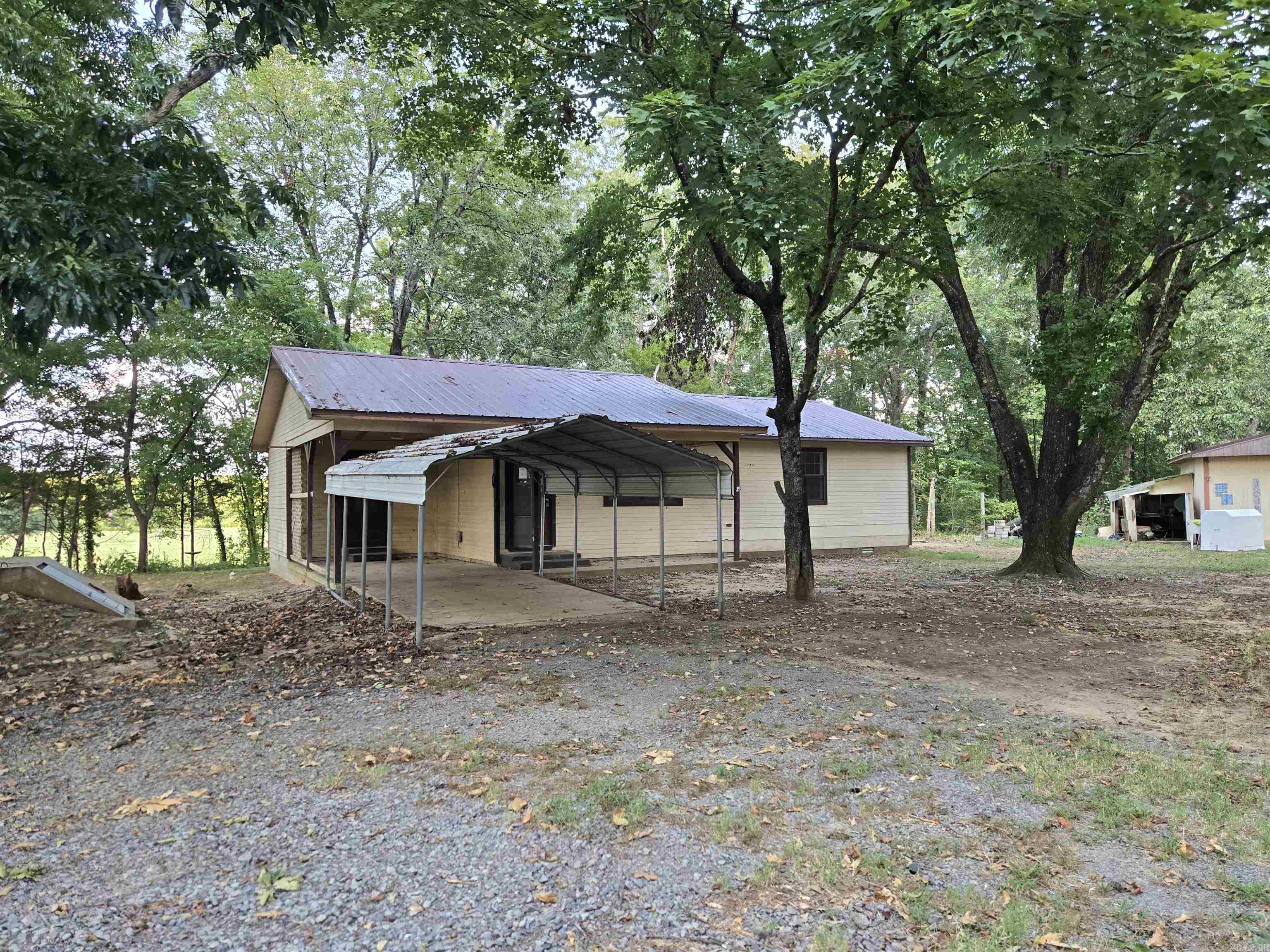 117 Hargett Property Photo 2