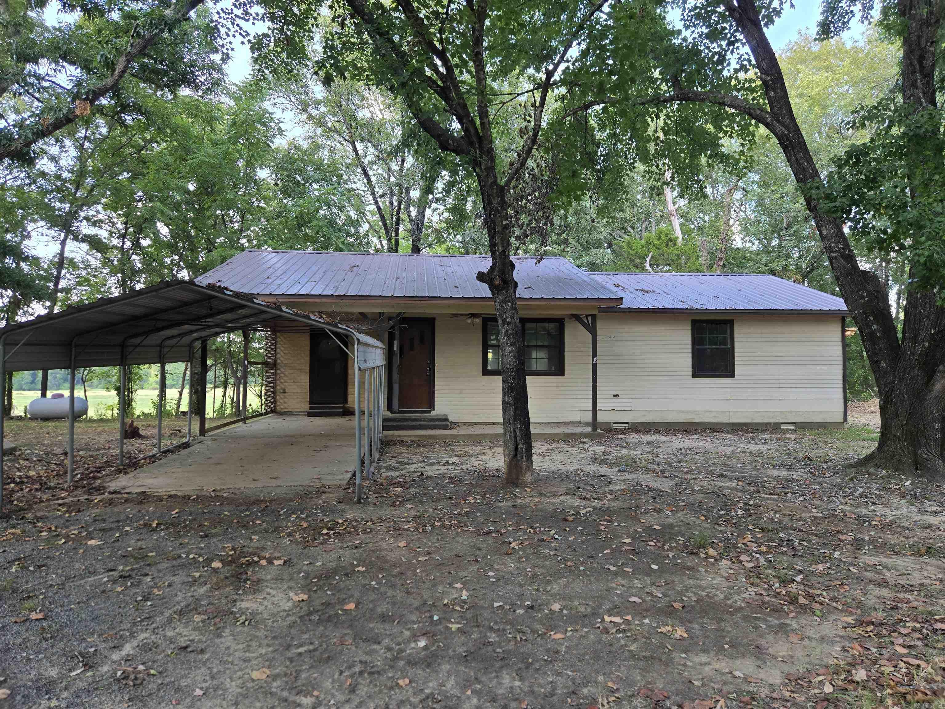 117 Hargett Property Photo 3