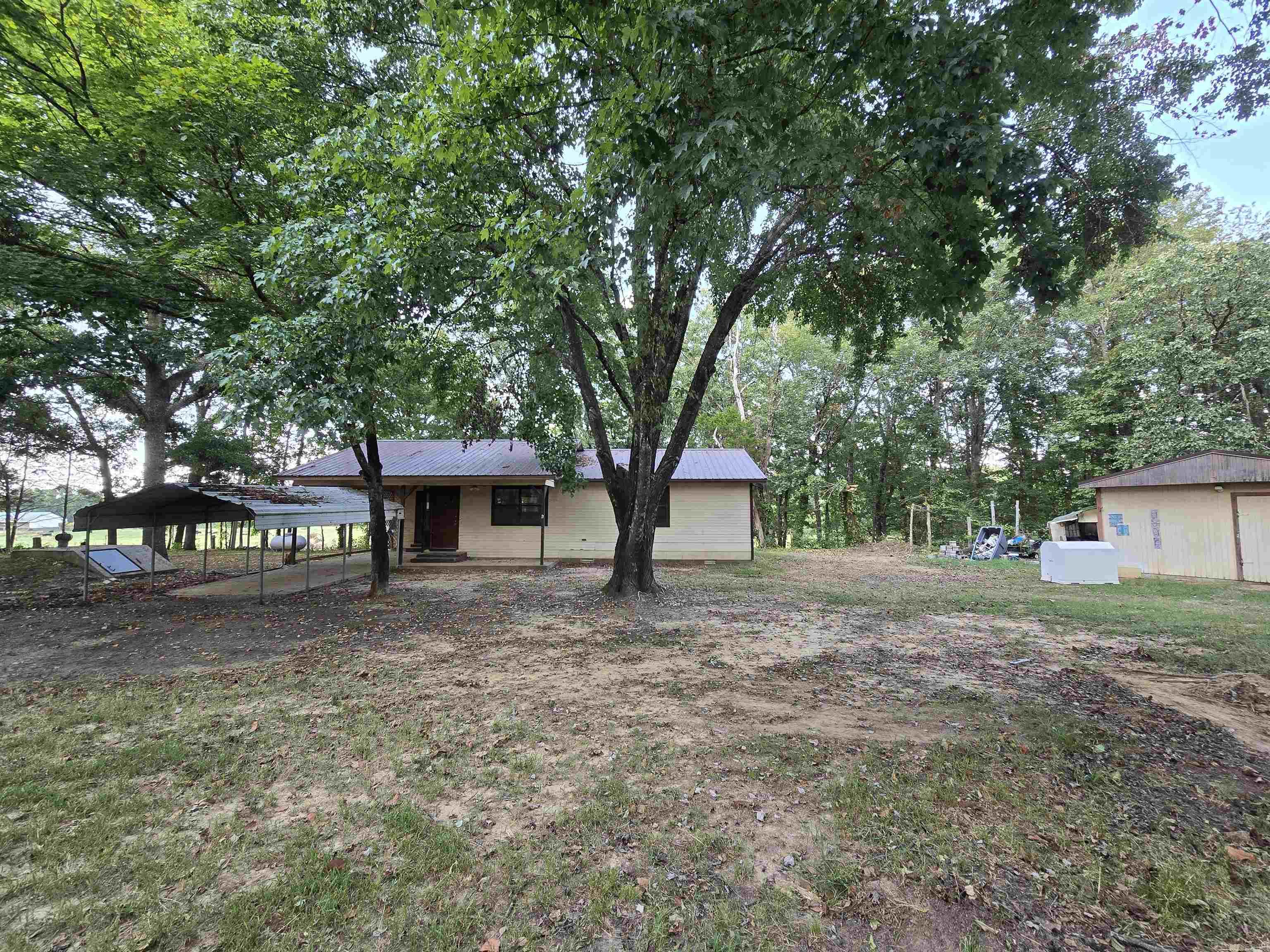 117 Hargett Property Photo 6