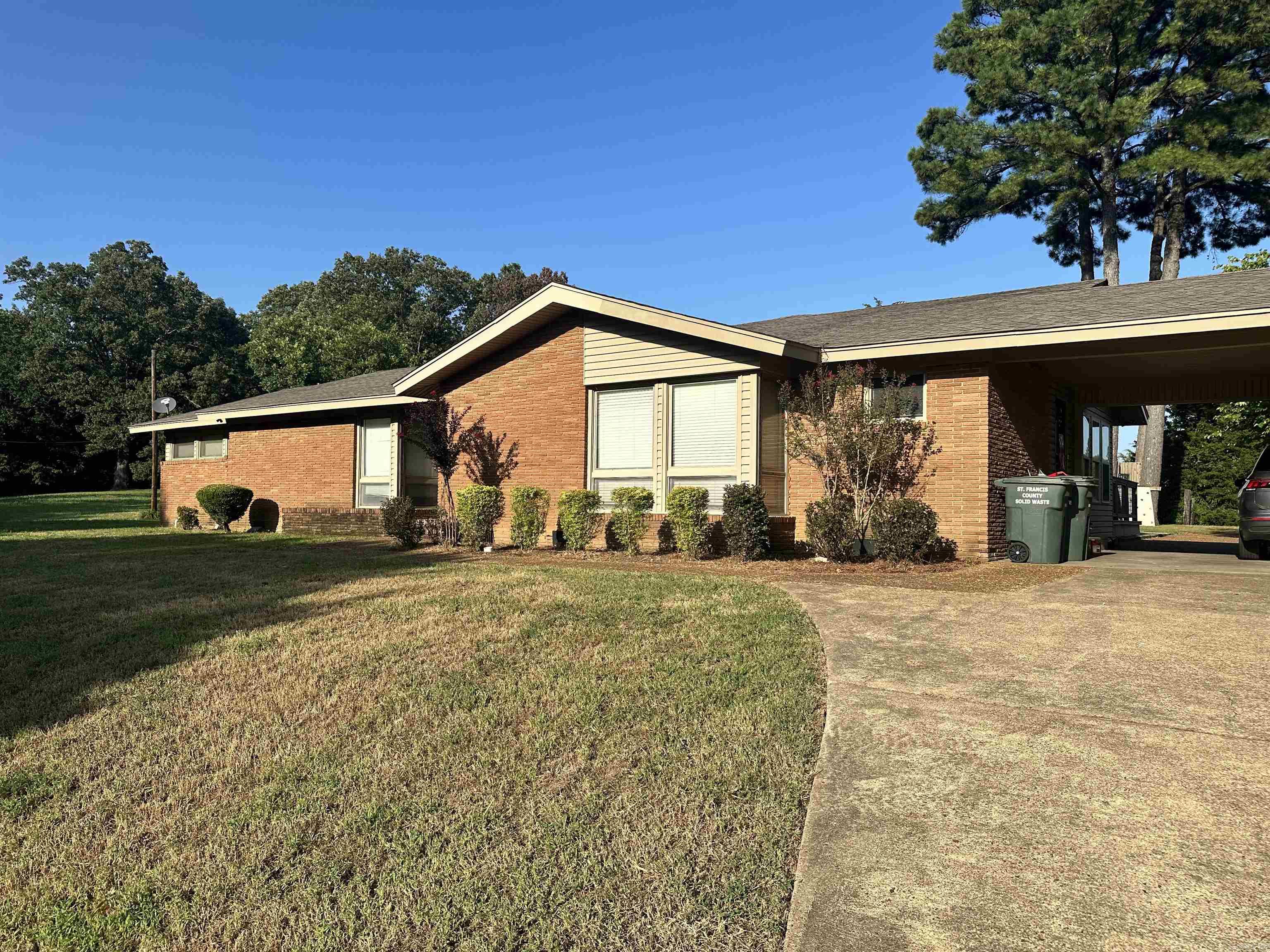 6416 Hwy 1 N Property Photo 2