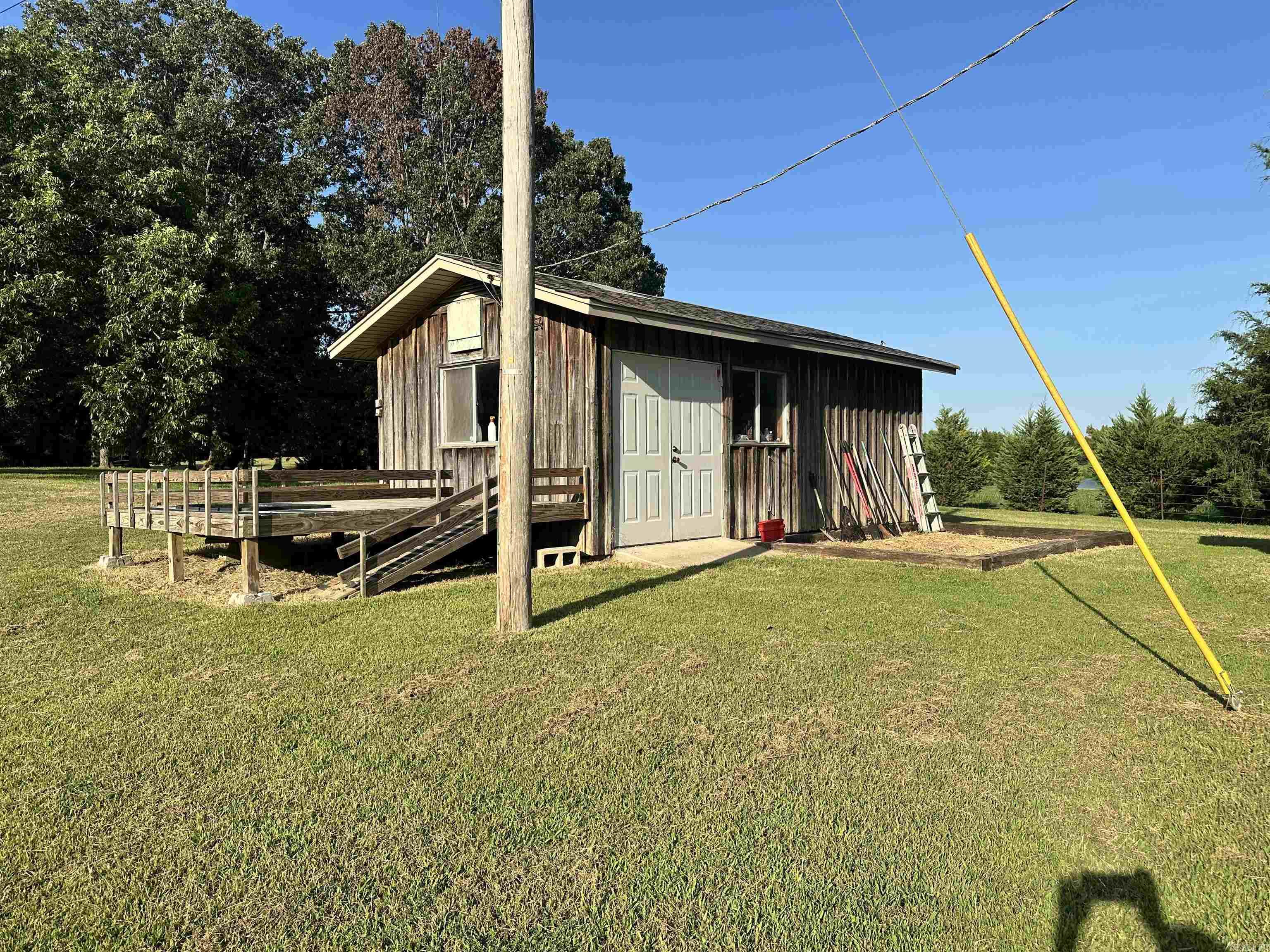 6416 Hwy 1 N Property Photo 5