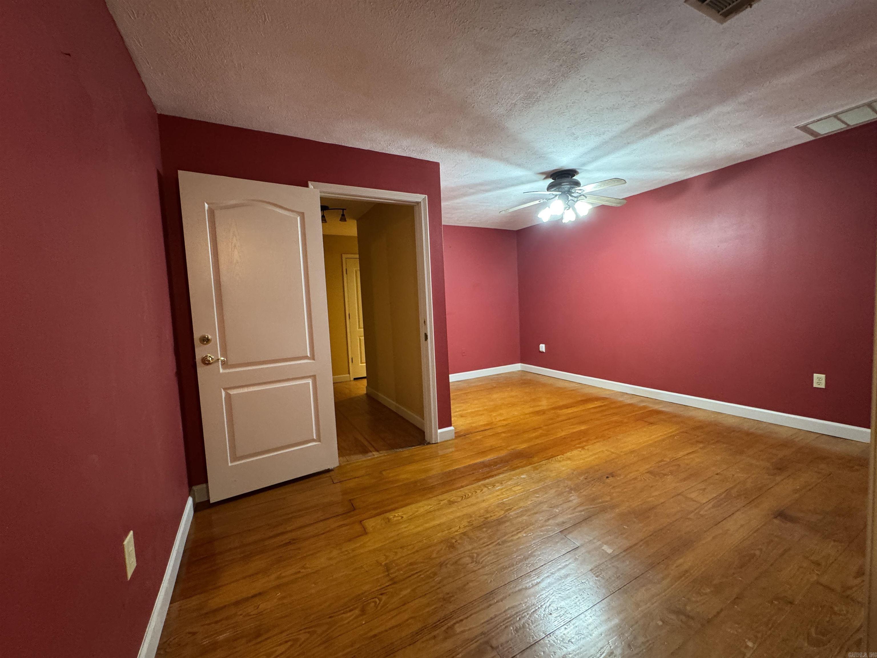 56 Brandon Property Photo 17