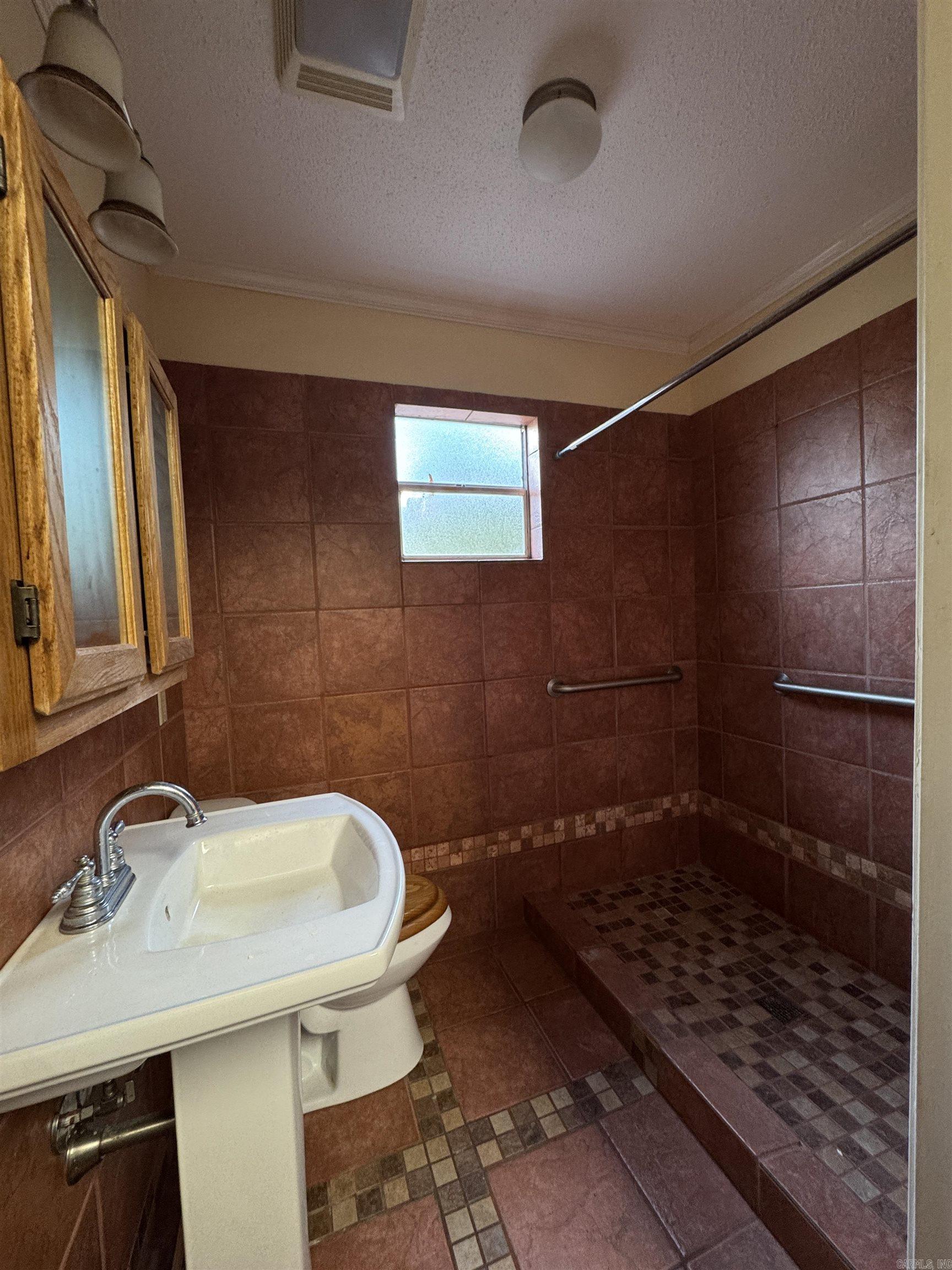 56 Brandon Property Photo 27