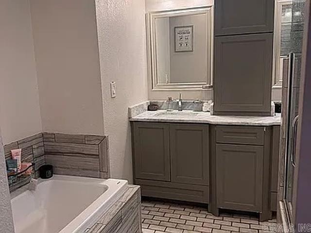 12500 Meyer Road Property Photo 11