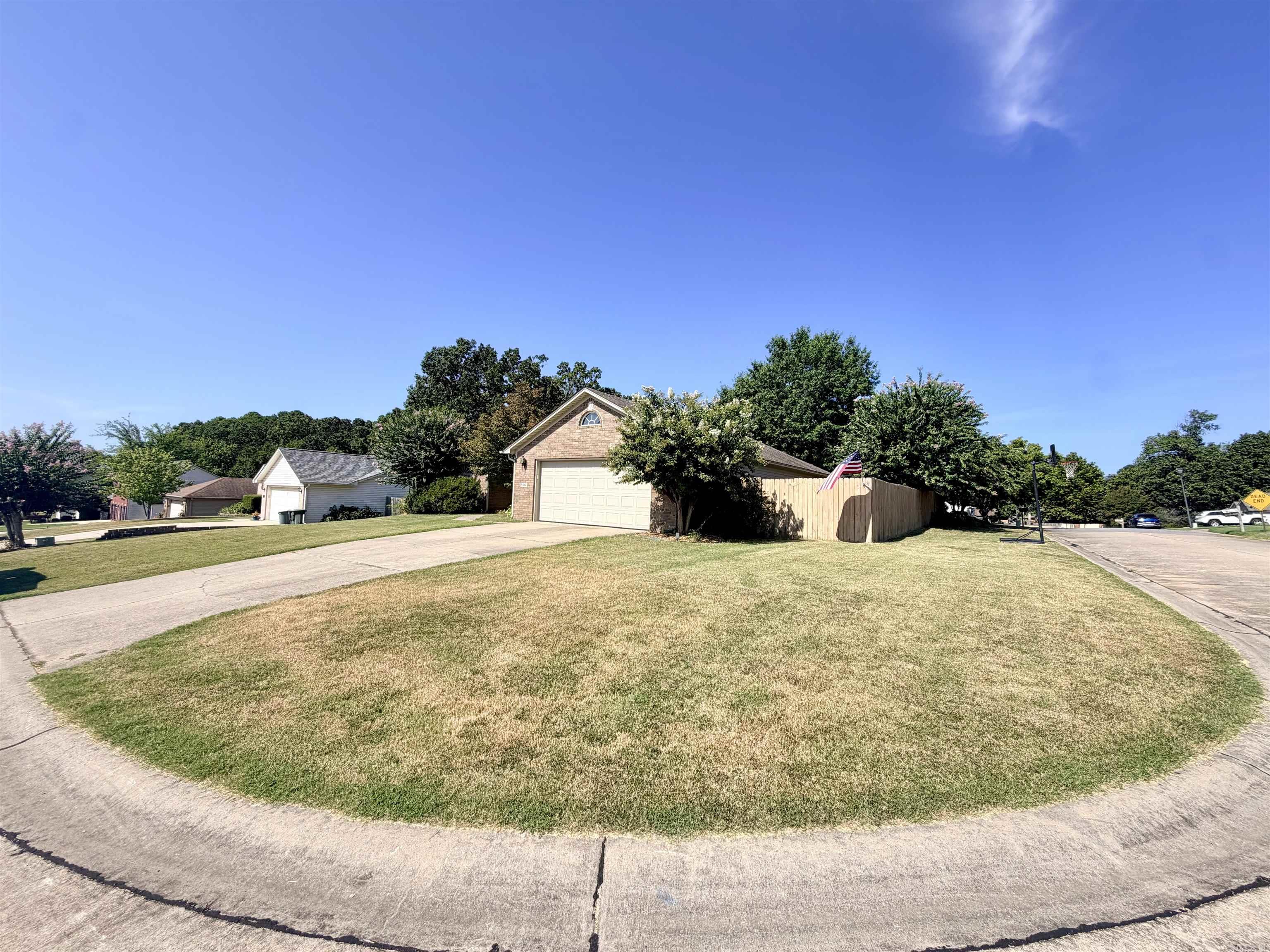 3507 Andrew Drive Property Photo 4