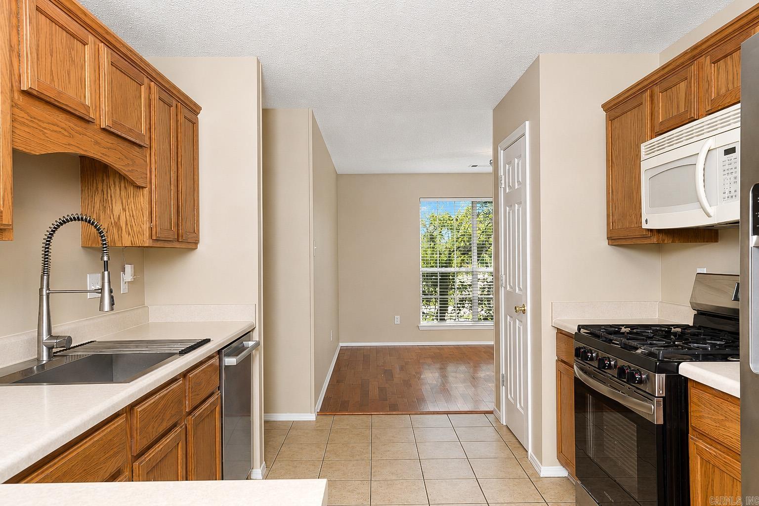 3507 Andrew Drive Property Photo 8