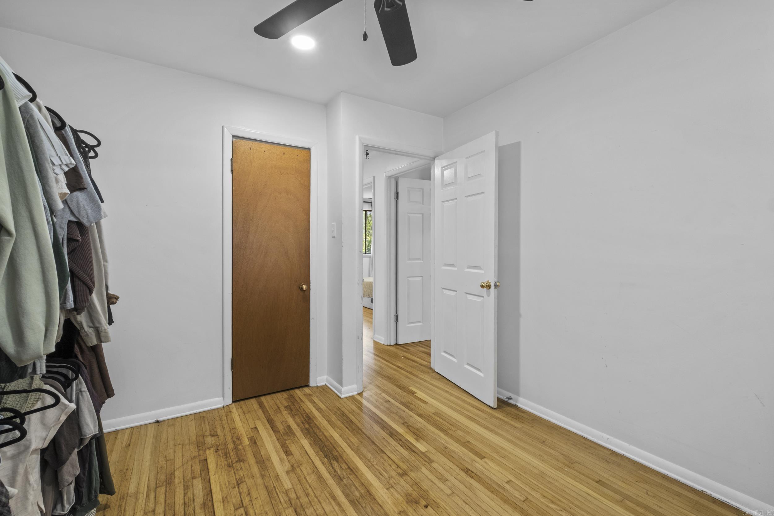 1717 E 31st Property Photo 22