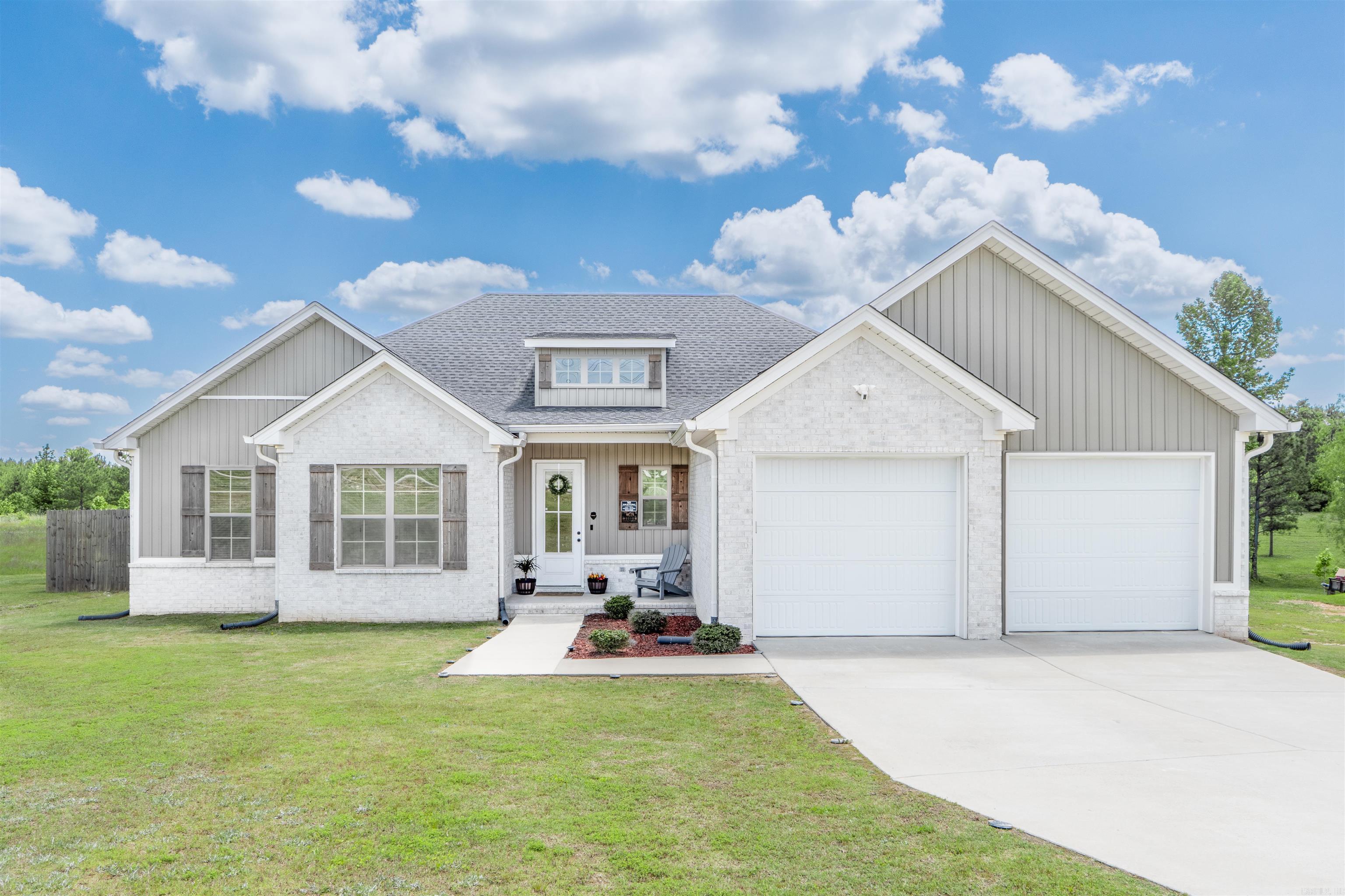 10600 Gunter Loop Property Photo 1