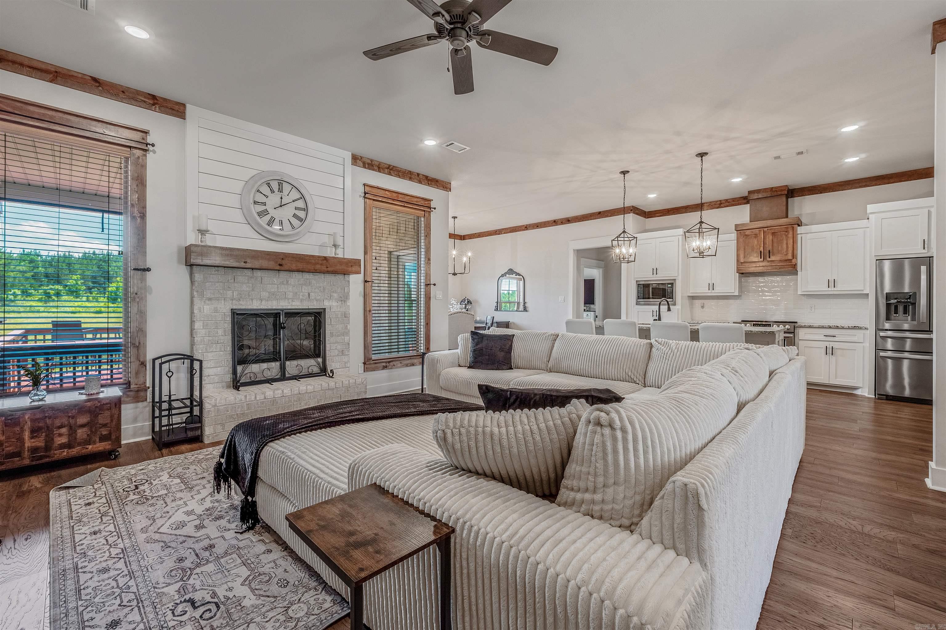 10600 Gunter Loop Property Photo 9