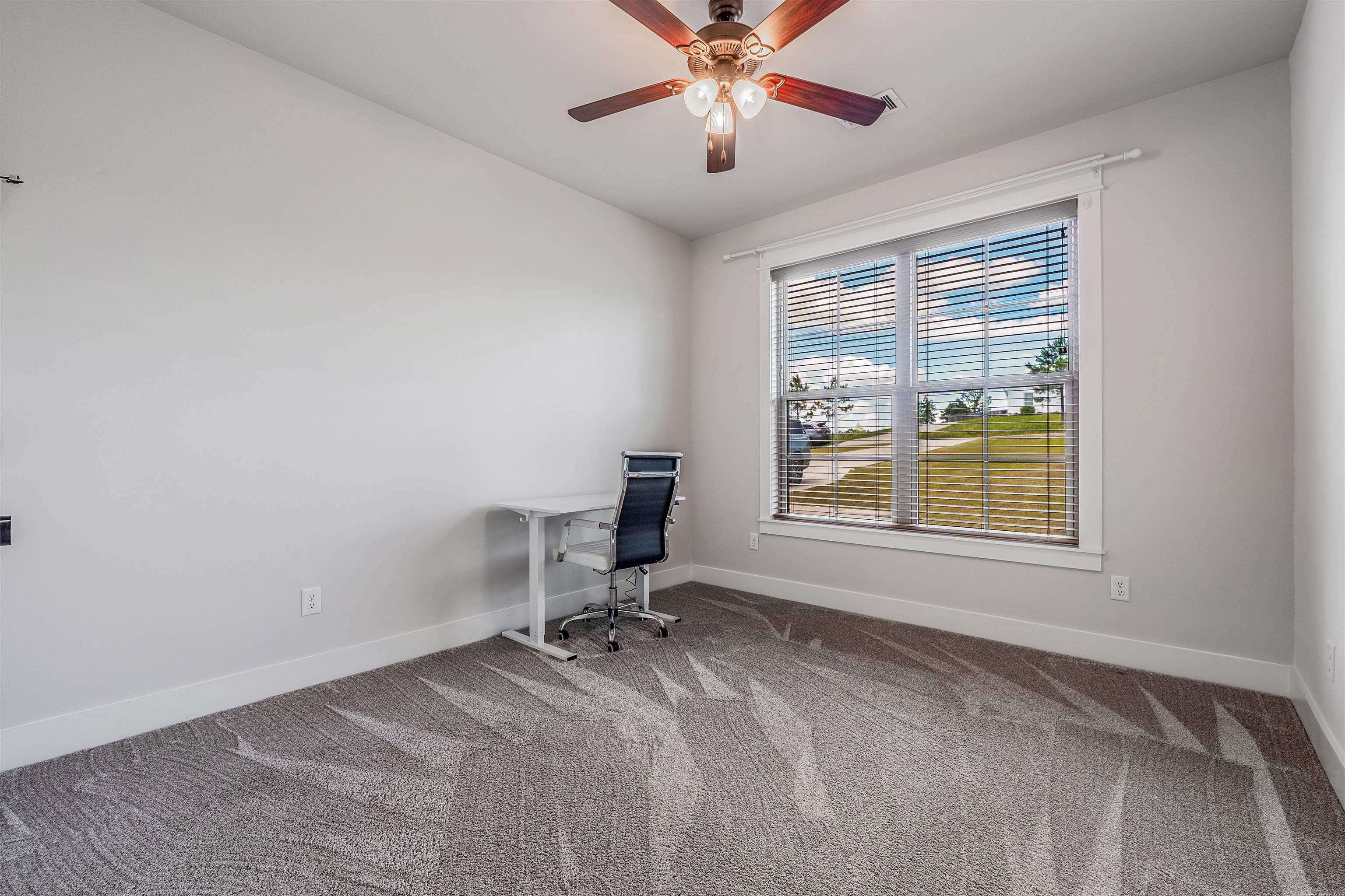 10600 Gunter Loop Property Photo 25