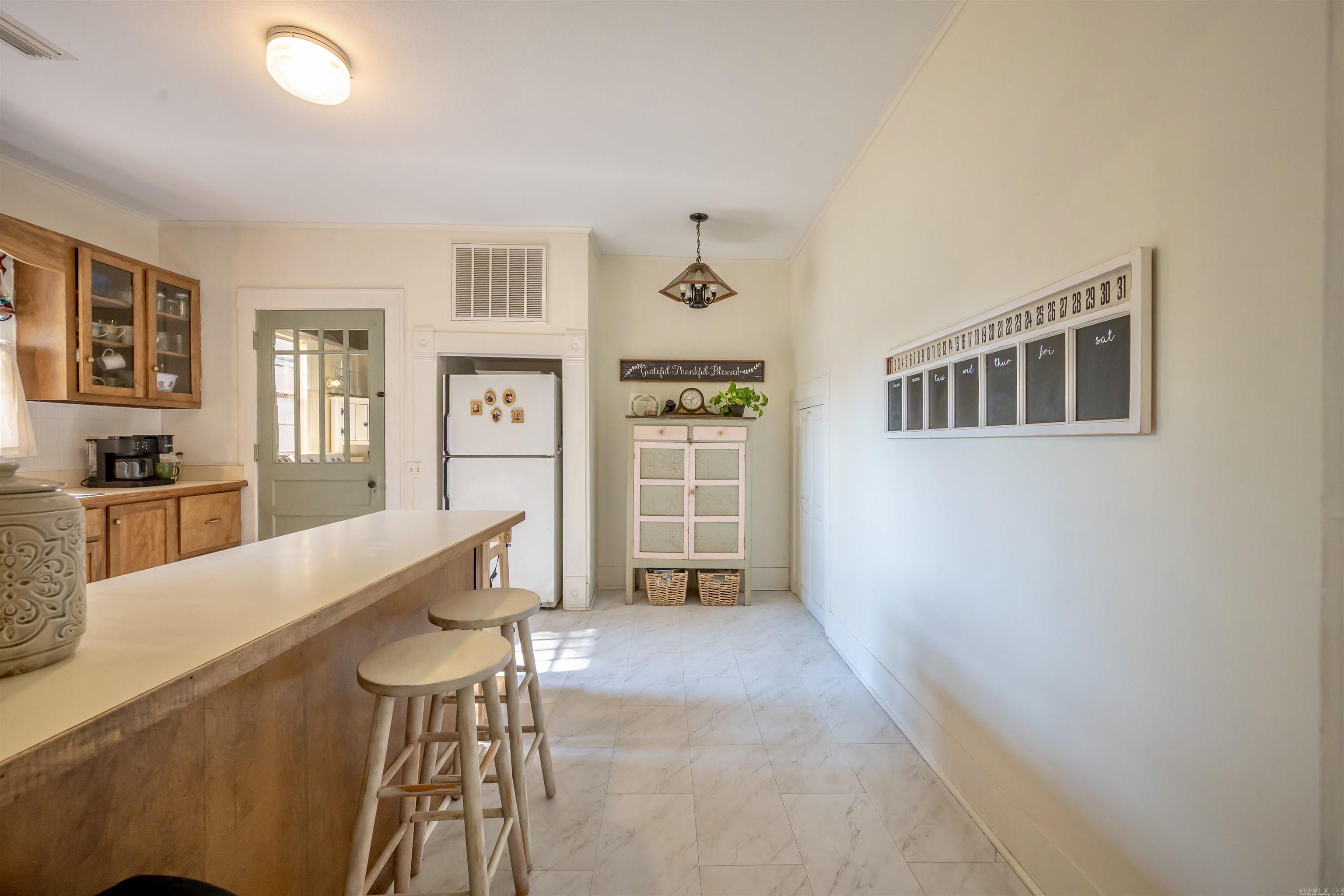 20 Moore Avenue Property Photo 13