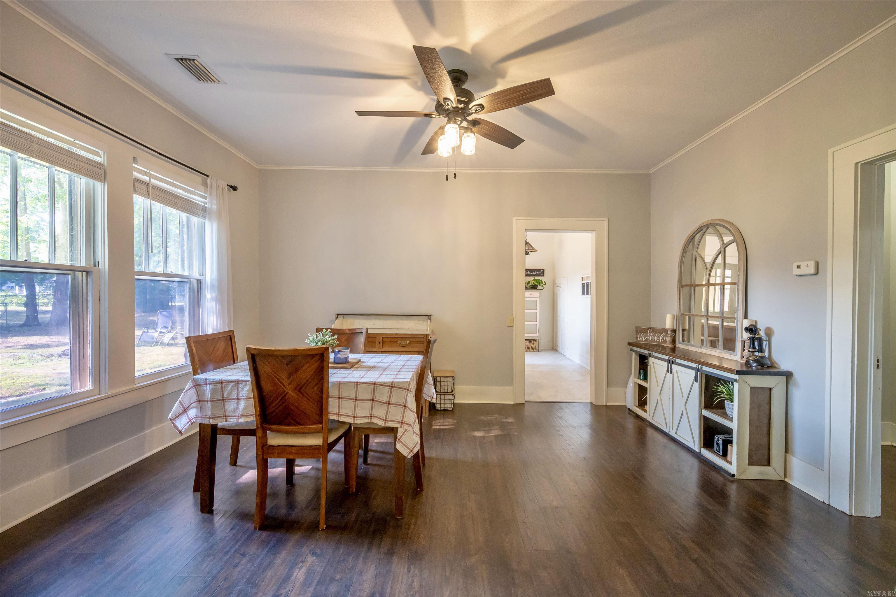 20 Moore Avenue Property Photo 14