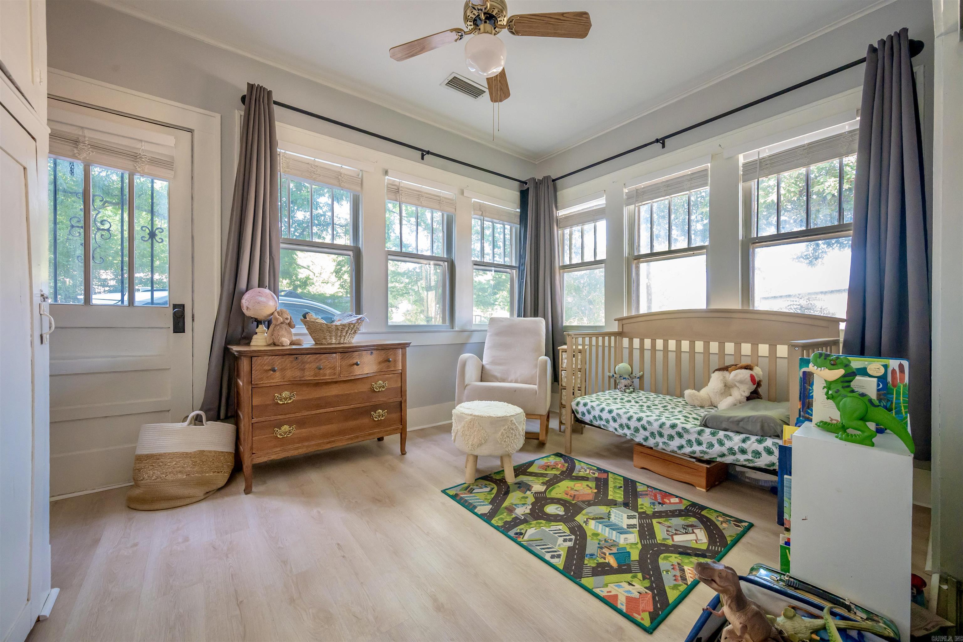 20 Moore Avenue Property Photo 24