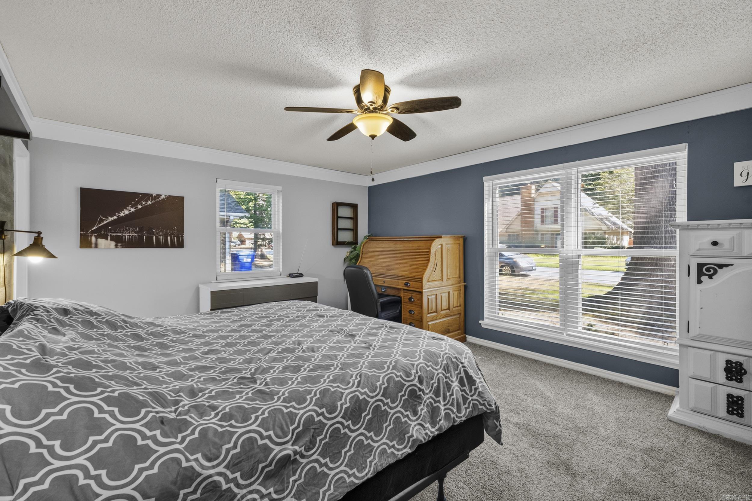 9 White Oak Drive Property Photo 23