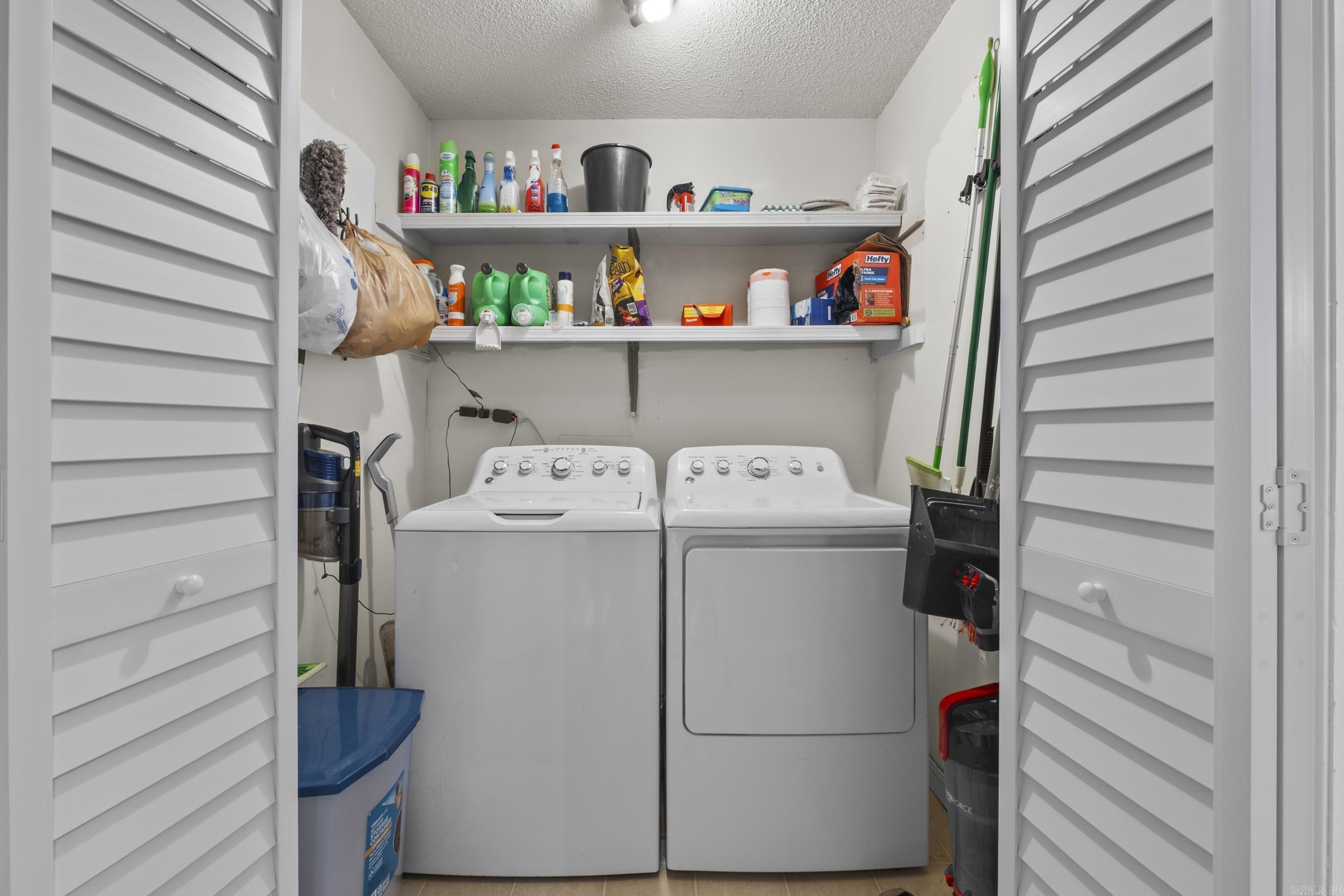 9 White Oak Drive Property Photo 35
