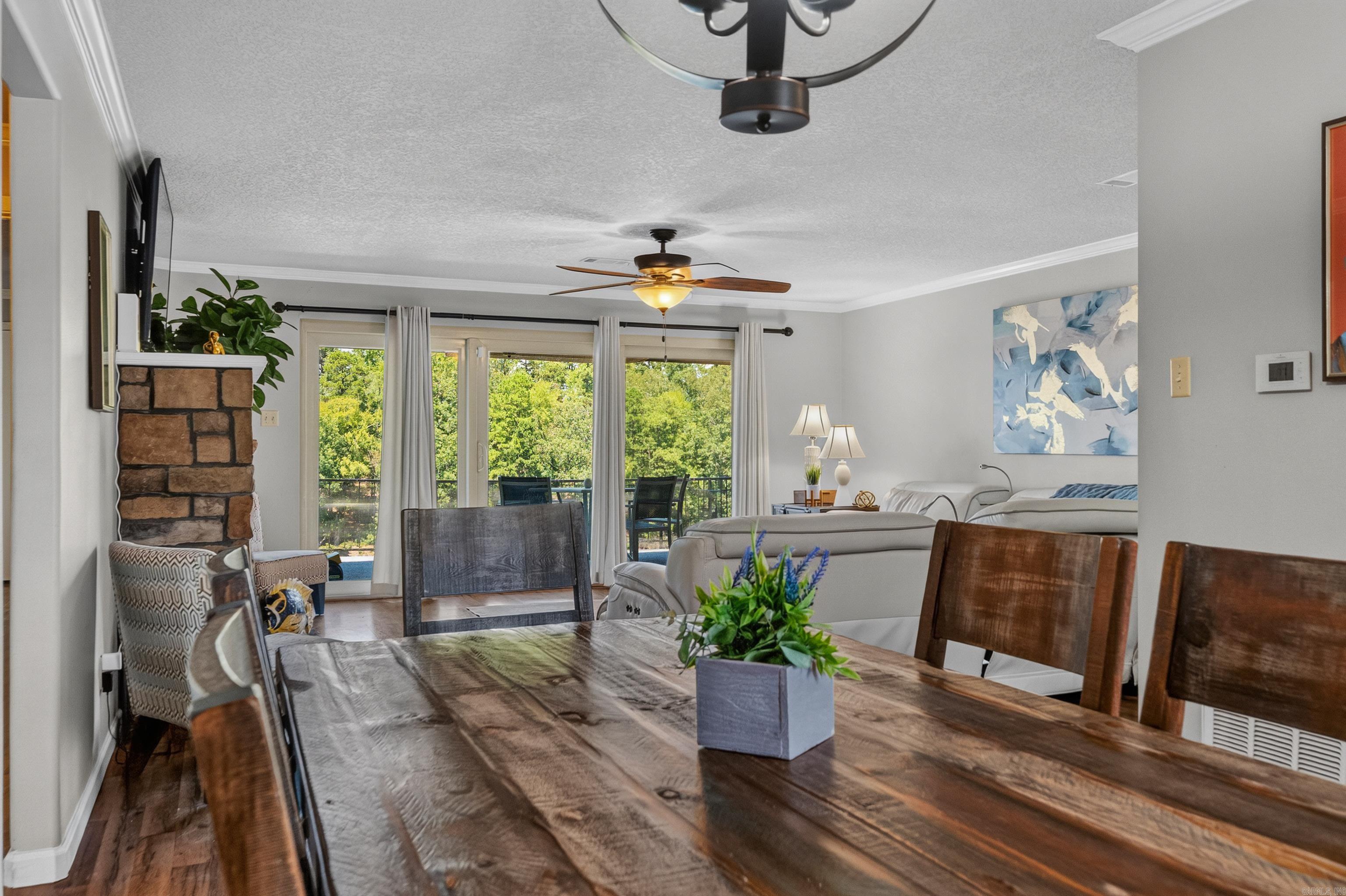1226 Twin Points Property Photo 6