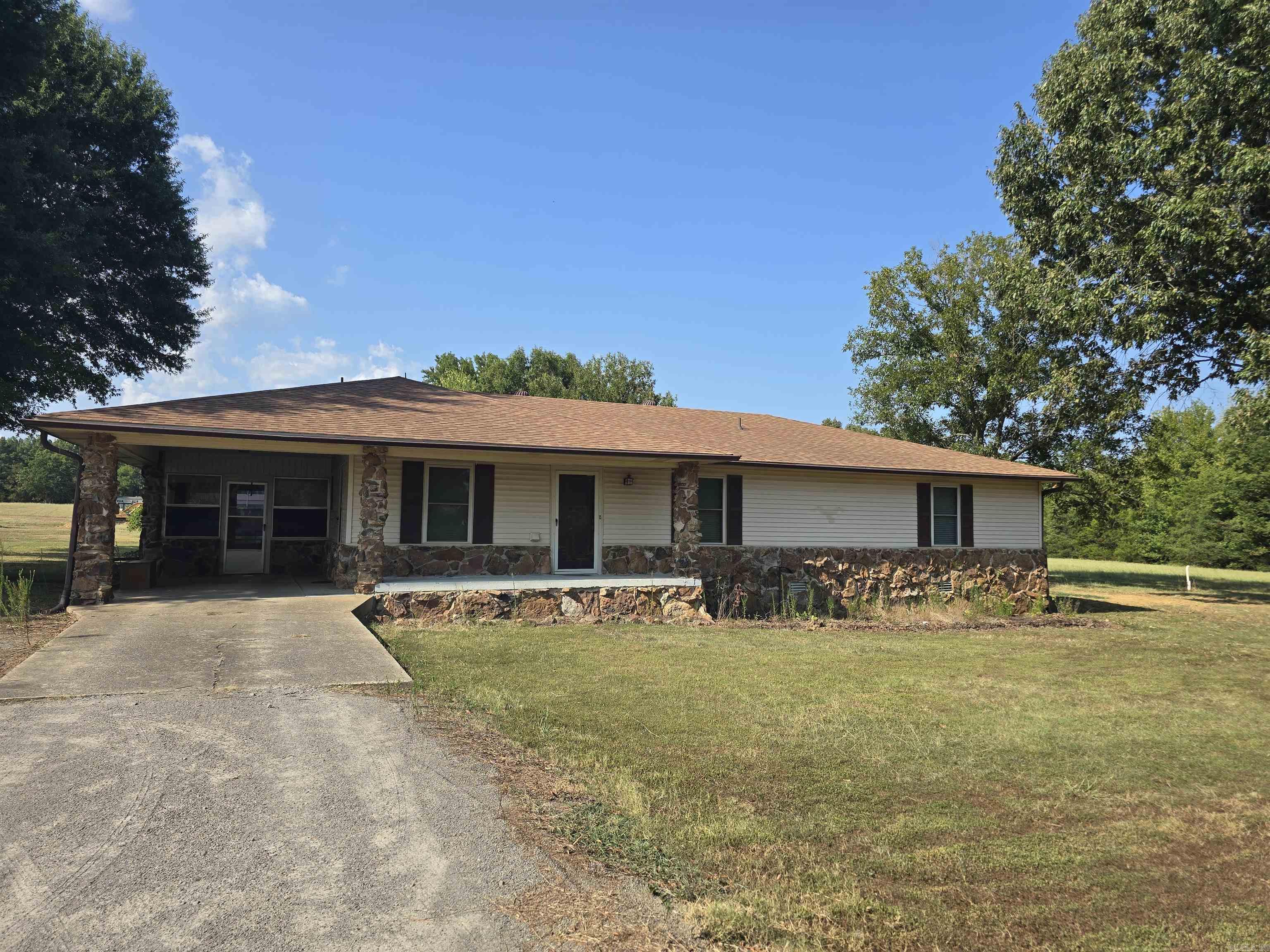 428 Swinging Bridge Road Property Photo 1