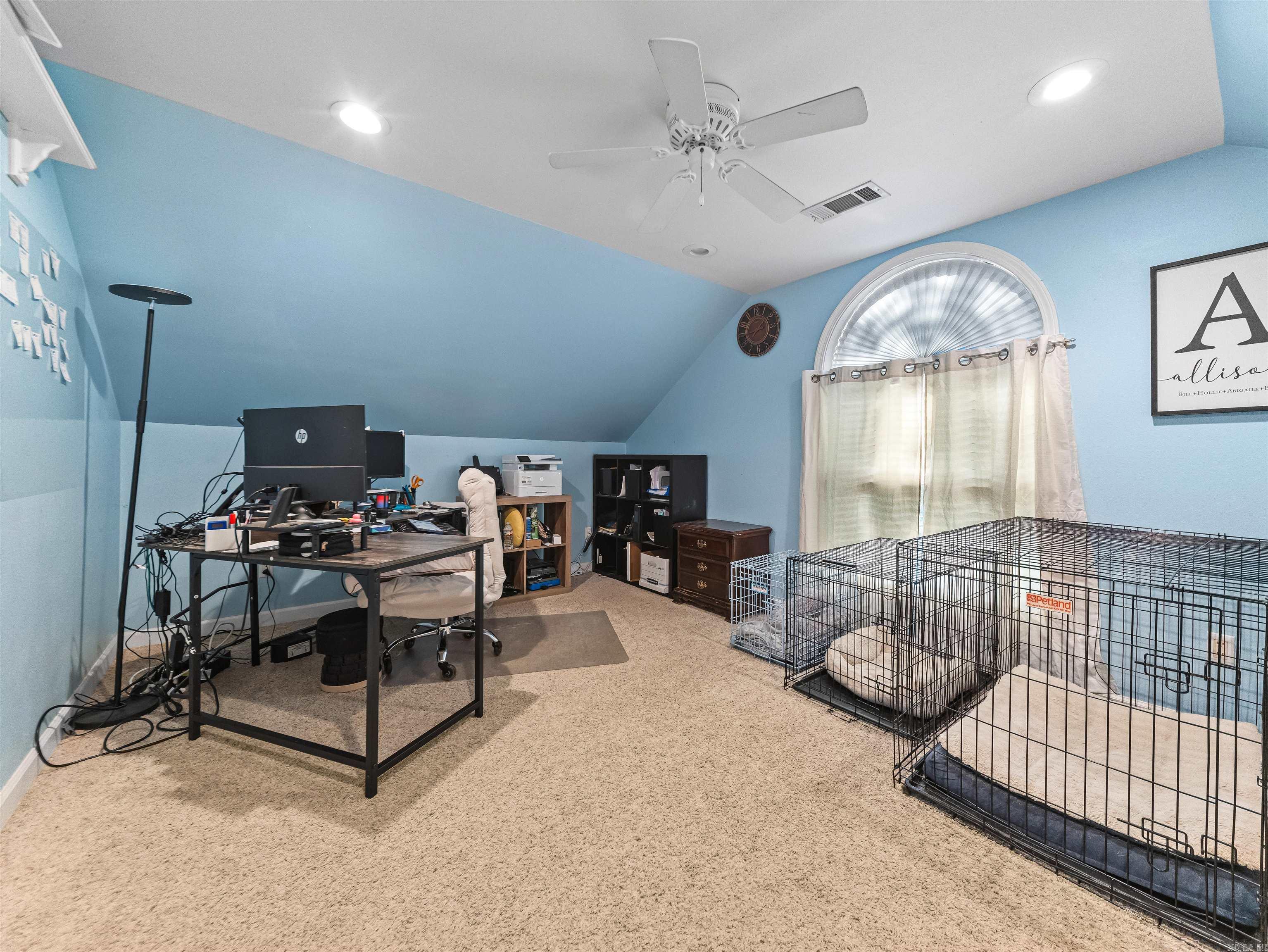 109 Ravenwood Place Property Photo 30