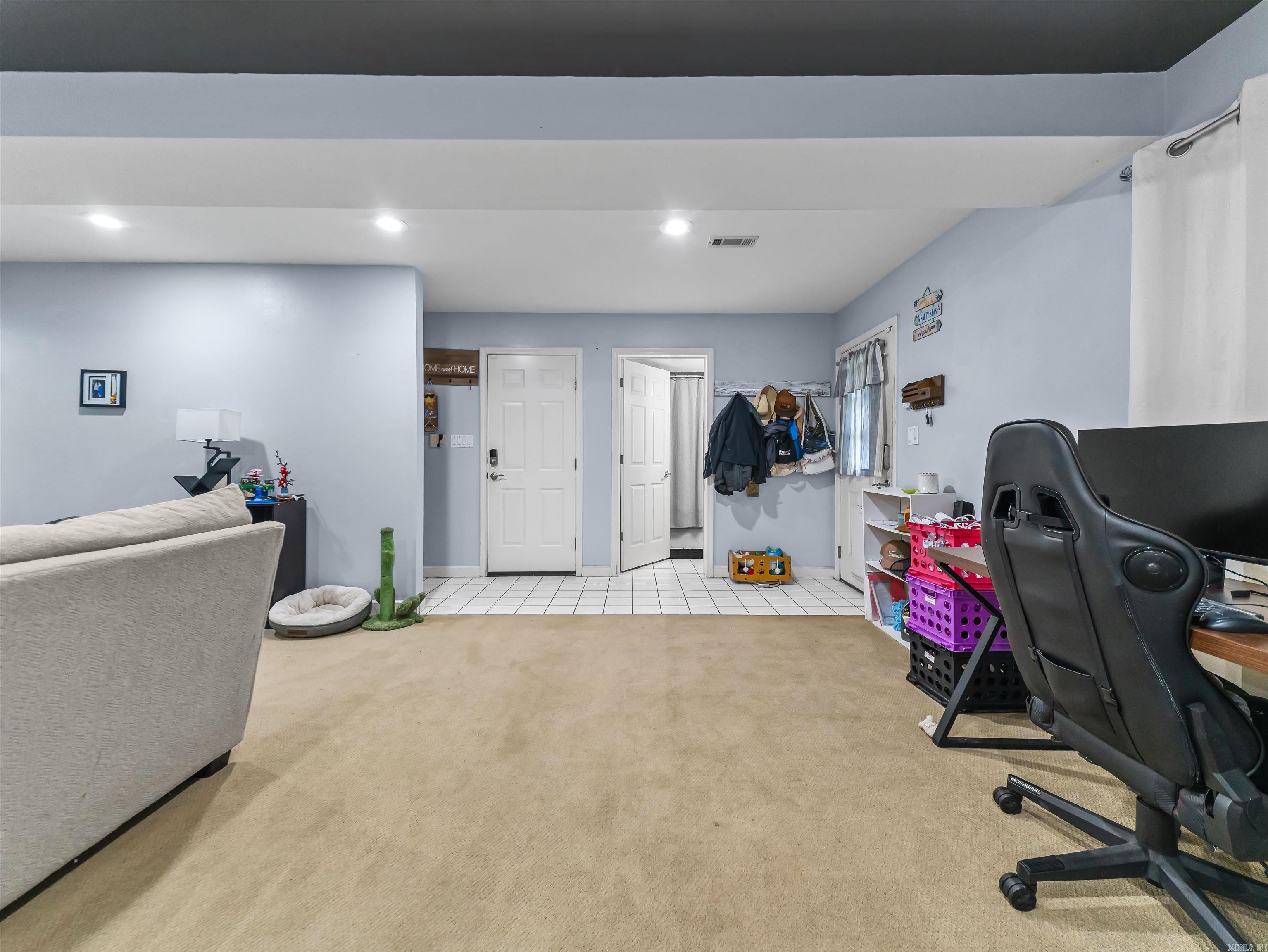 109 Ravenwood Place Property Photo 40