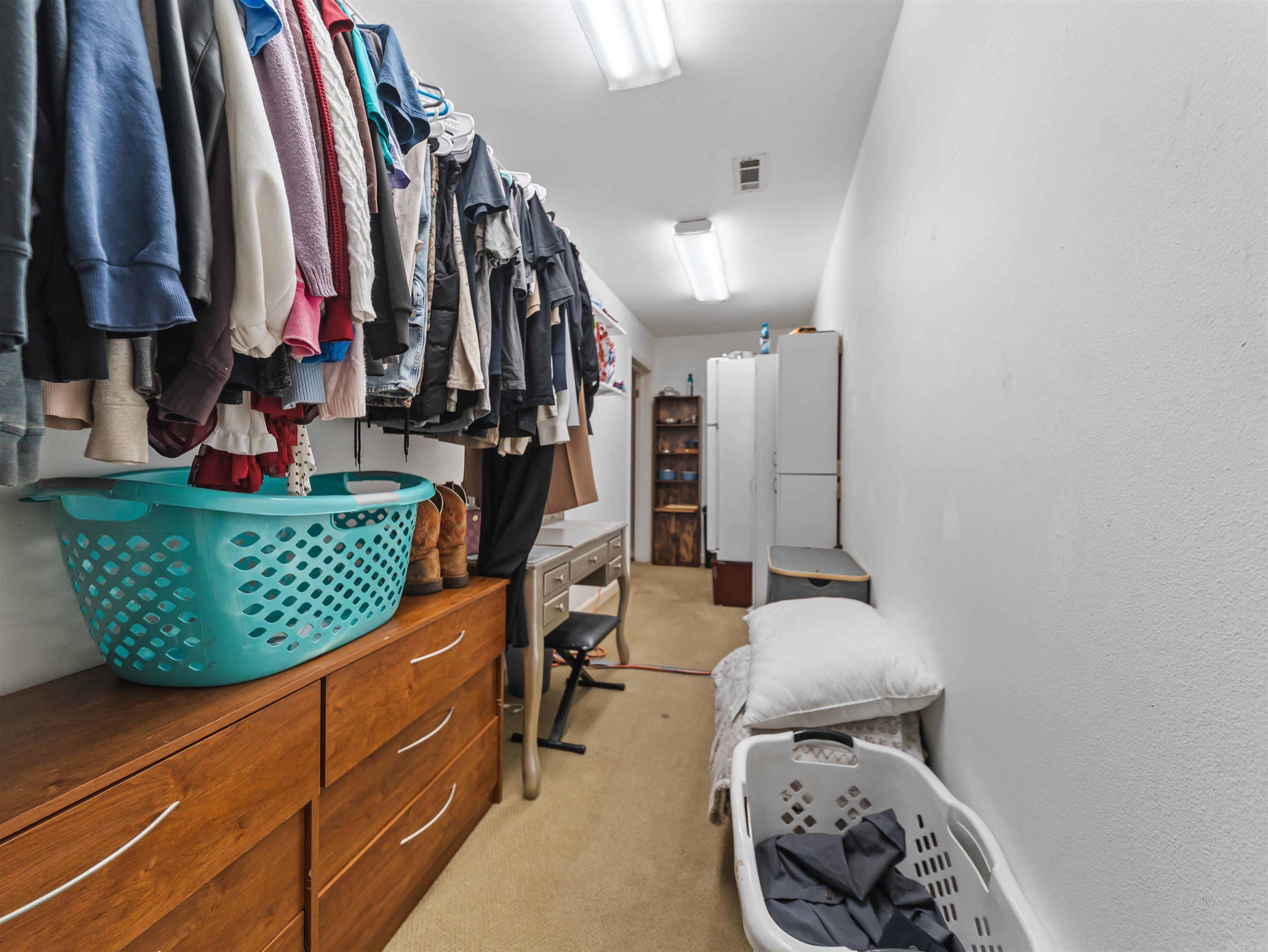 109 Ravenwood Place Property Photo 41