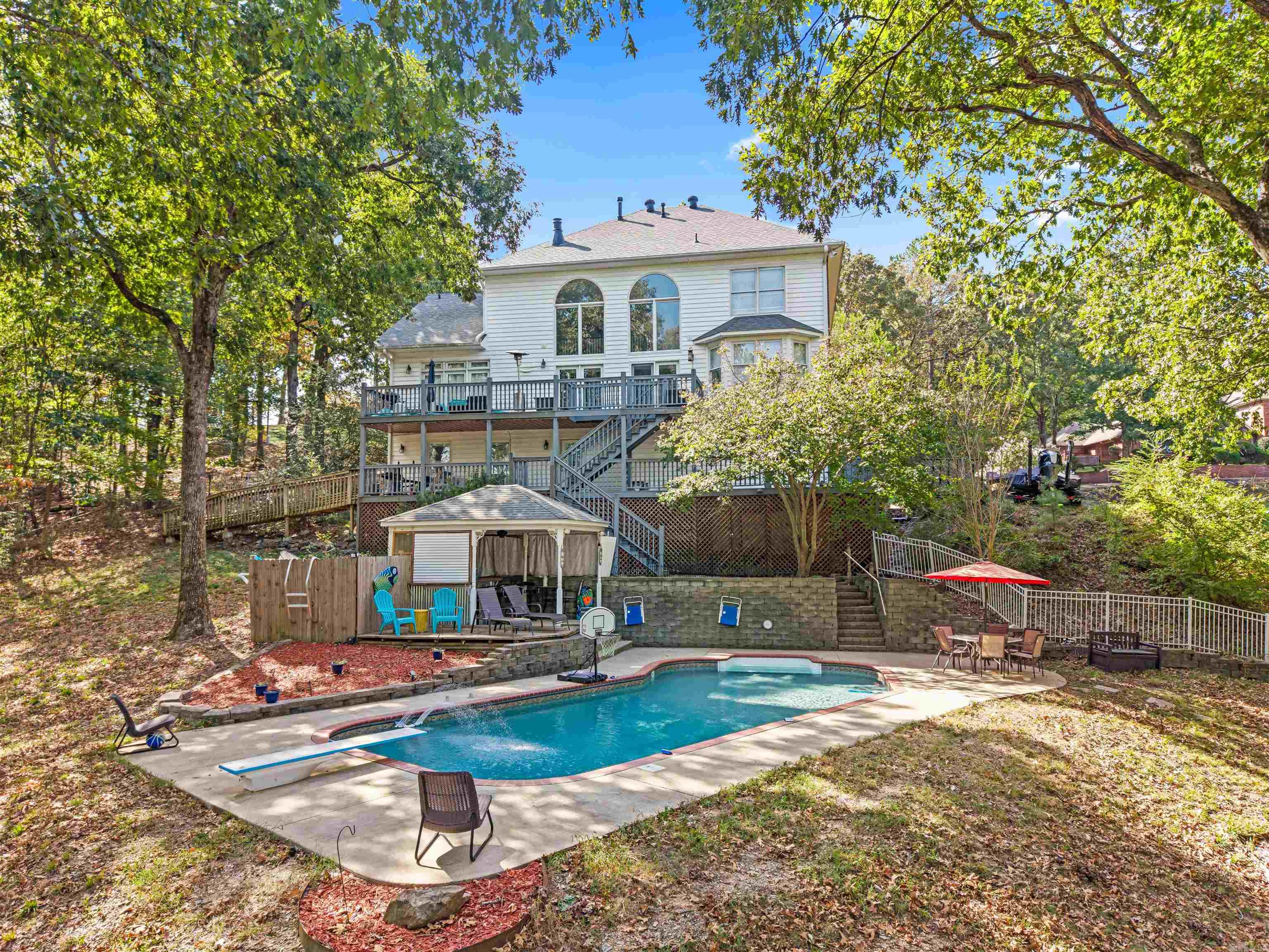 109 Ravenwood Place Property Photo 49