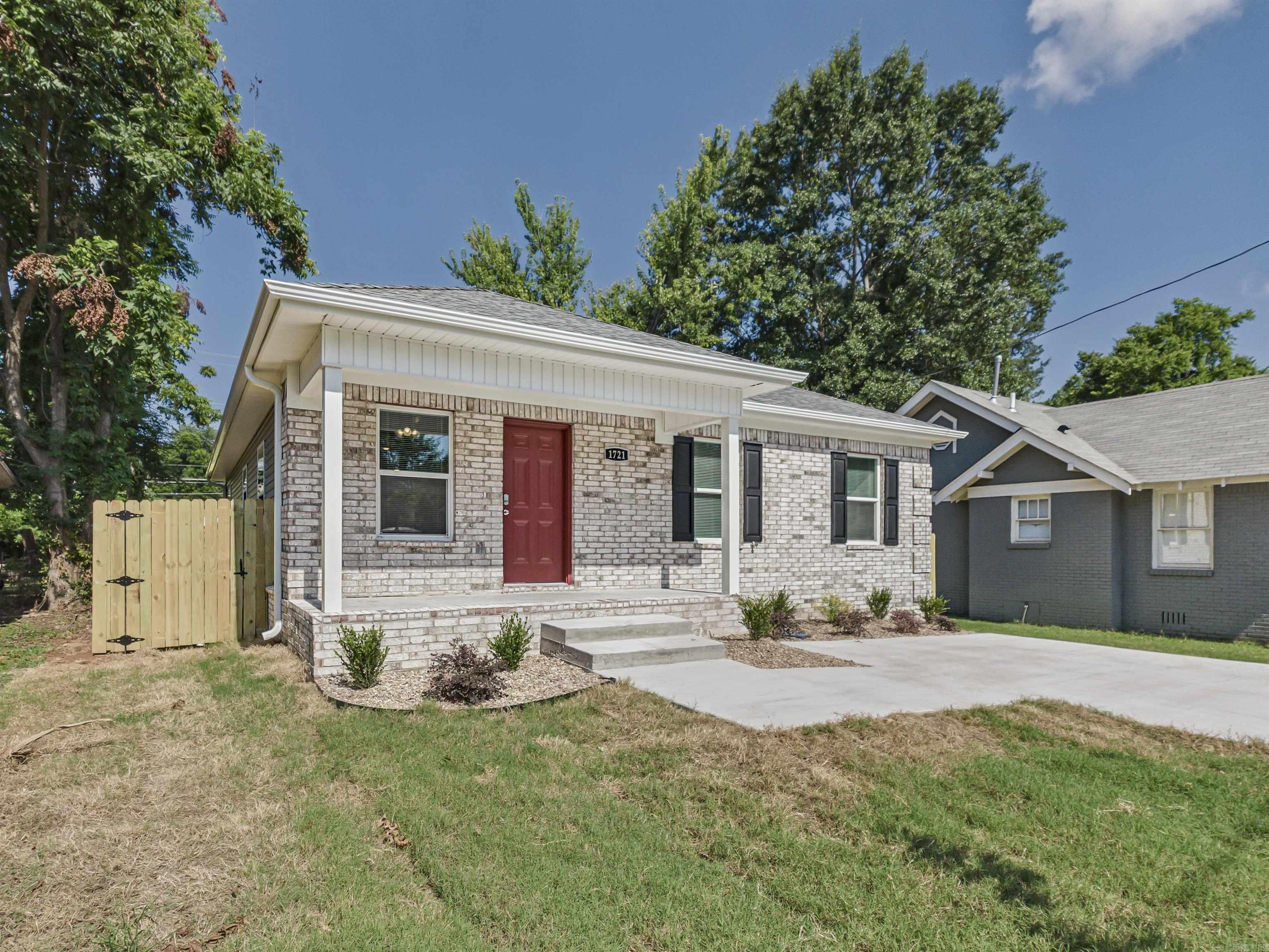1721.5 Poplar St. Property Photo 10