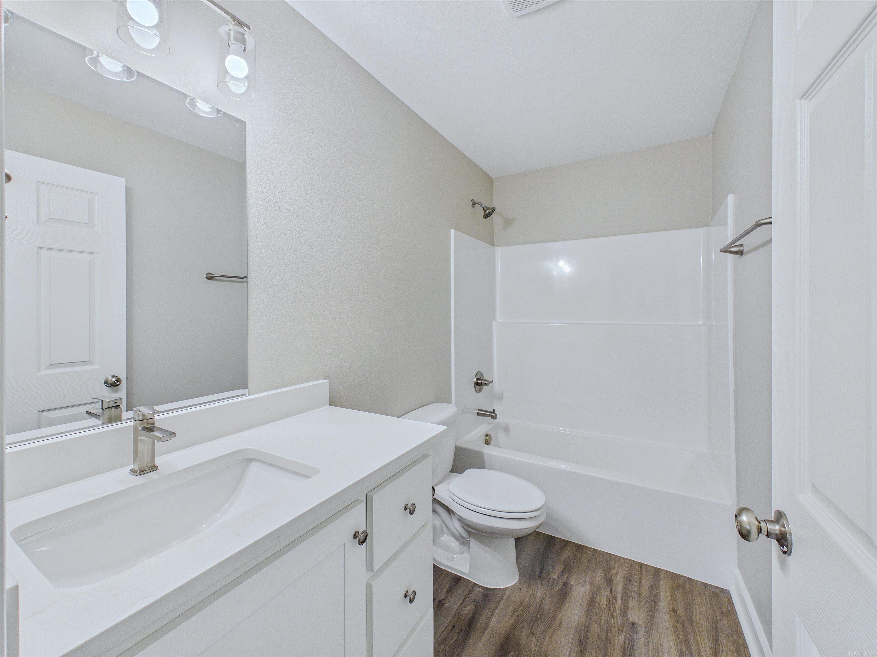1721.5 Poplar St. Property Photo 34