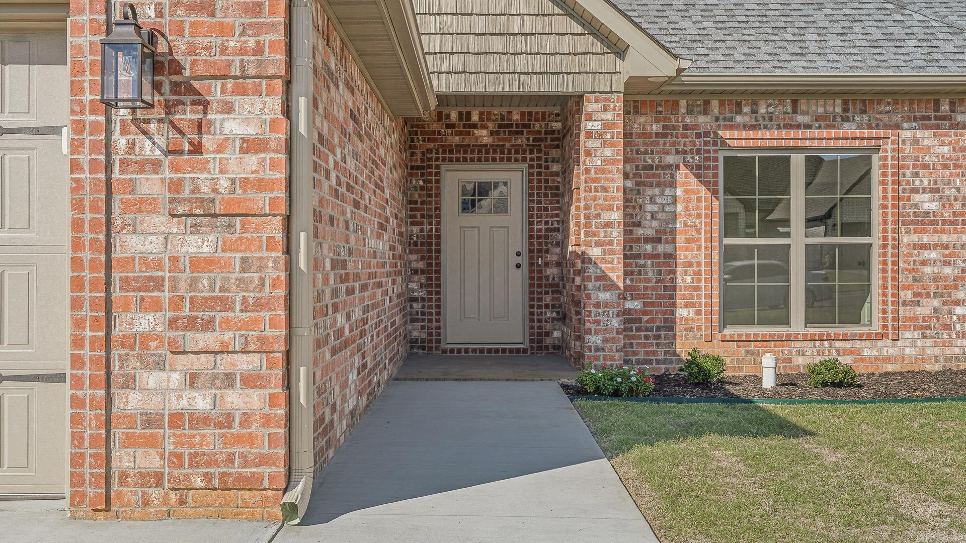 2308 S 20th Street Property Photo 4