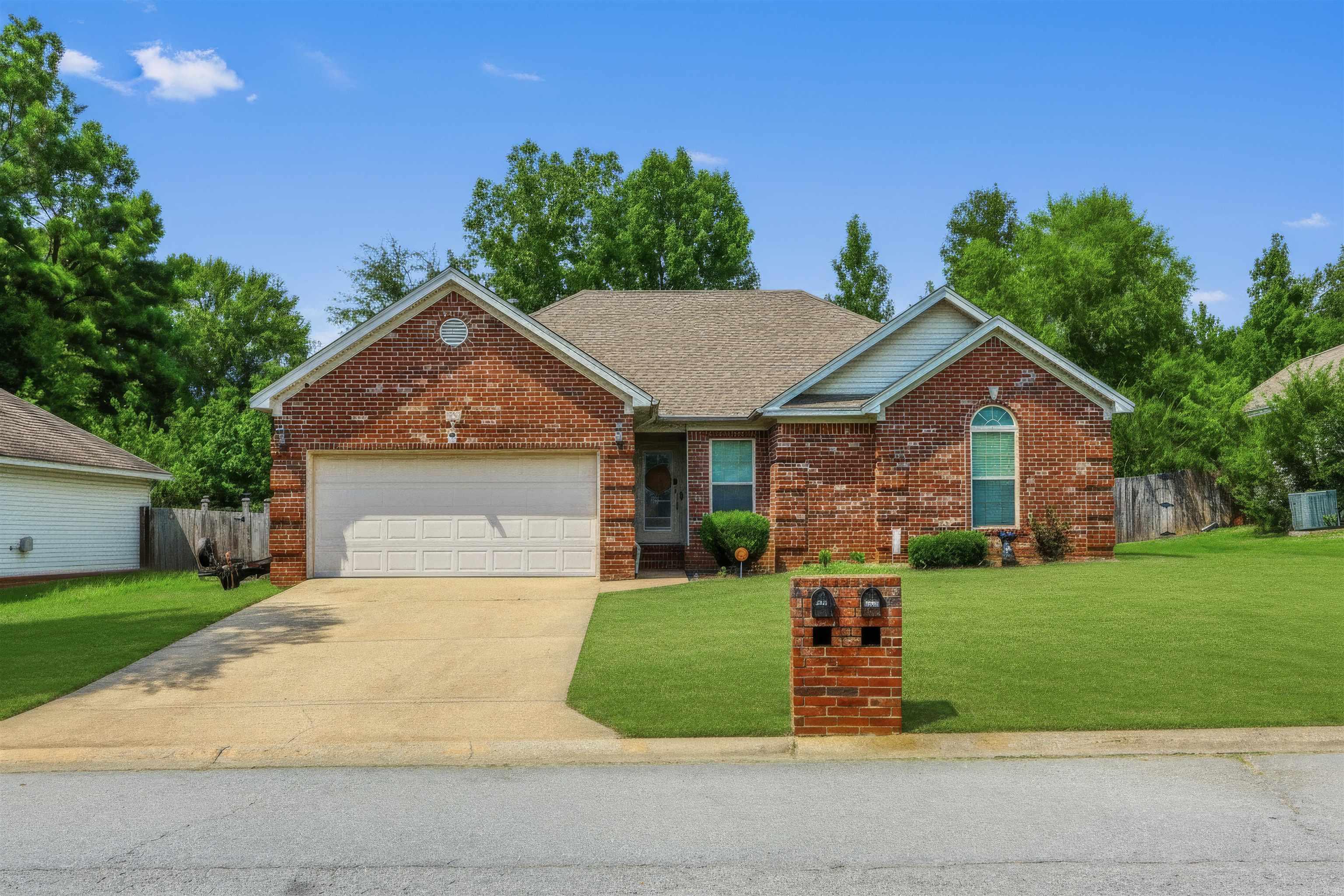 4008 Madrid Dr Property Photo 1