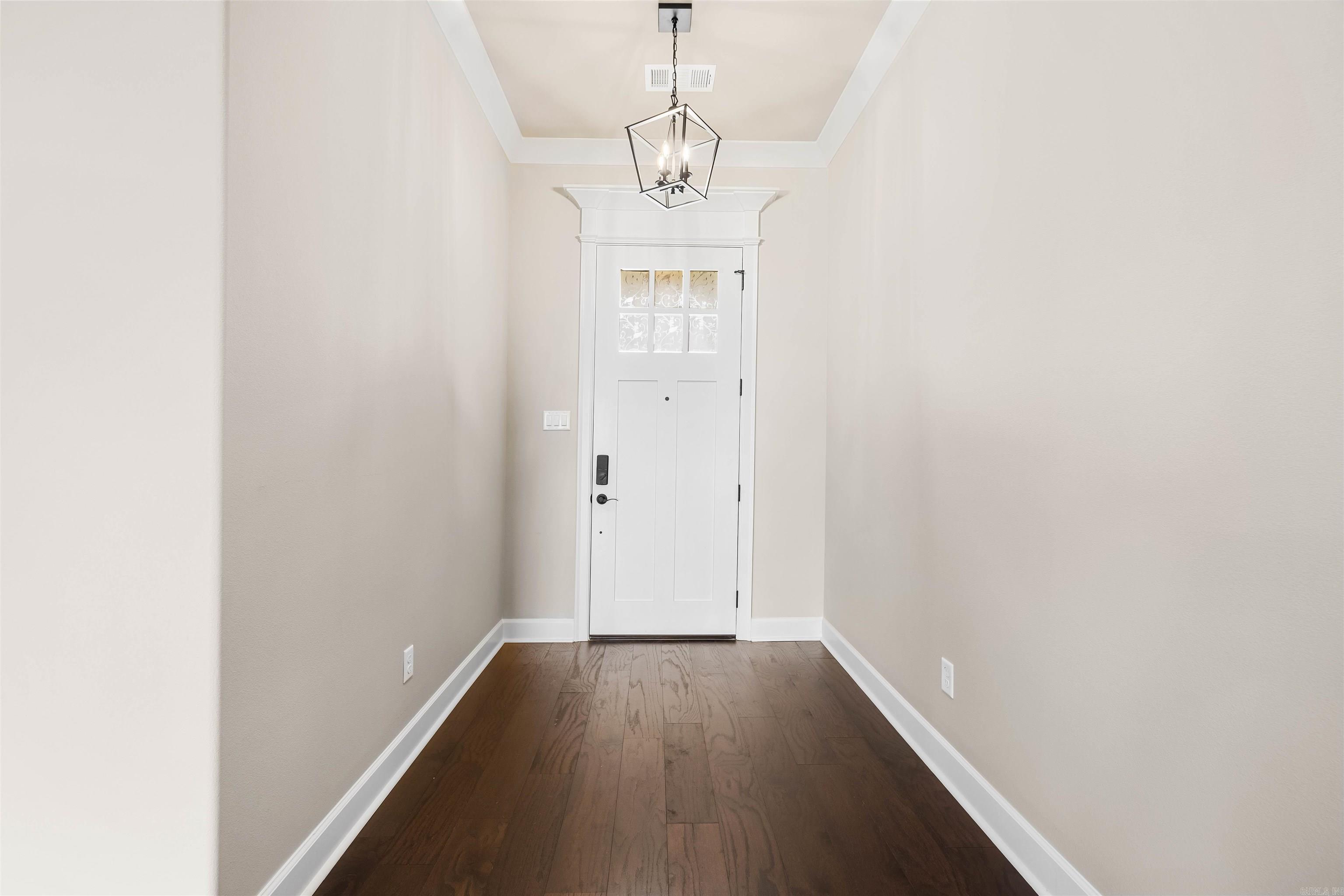 10063 Hidden Circle Property Photo 4