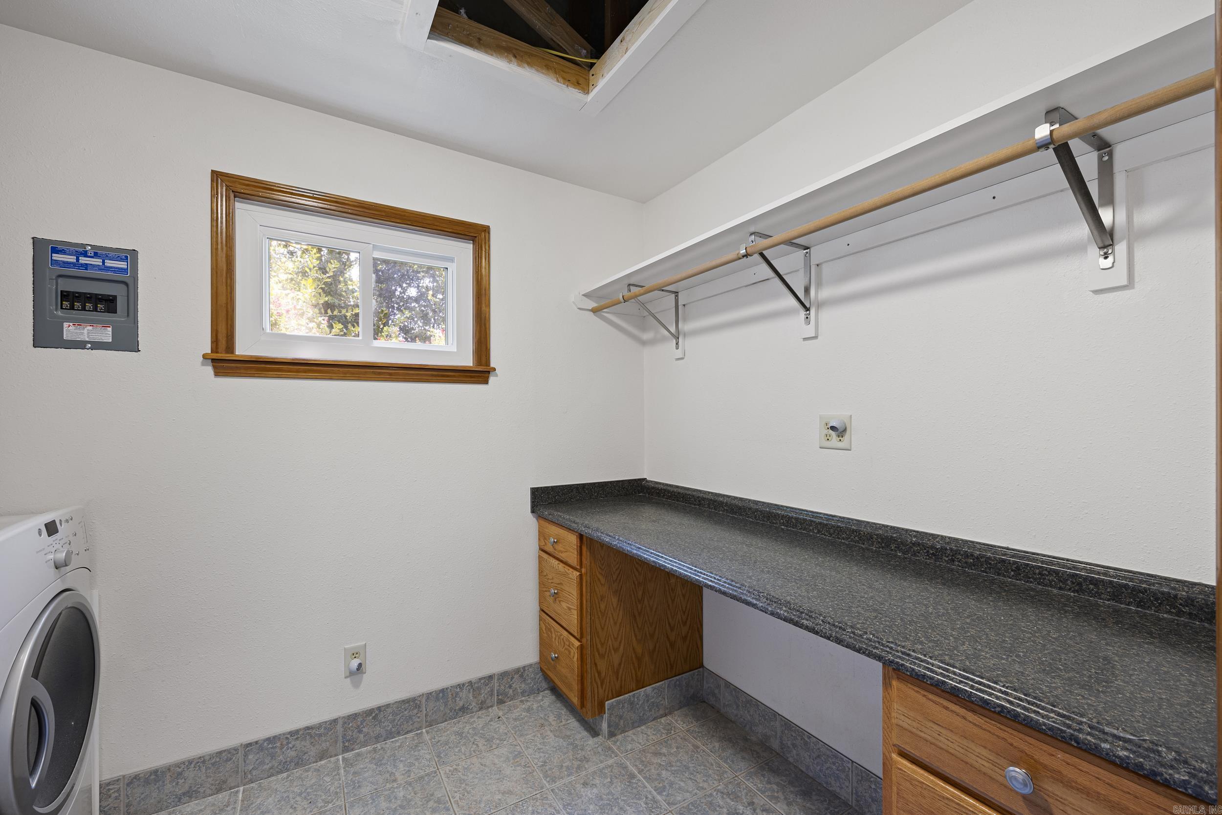 1612 E L Street Property Photo 16
