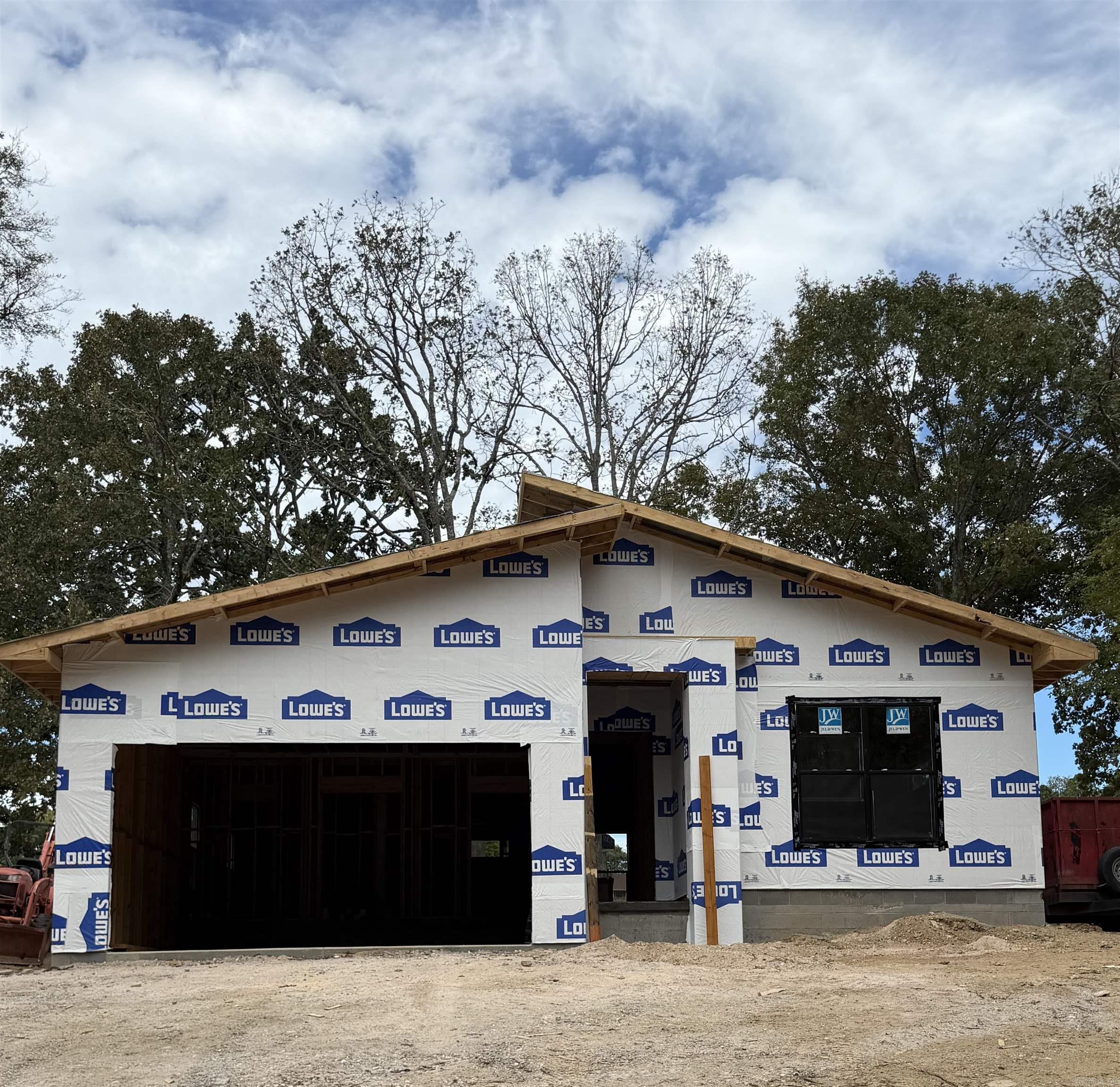 151 Arlington Drive Property Photo 1