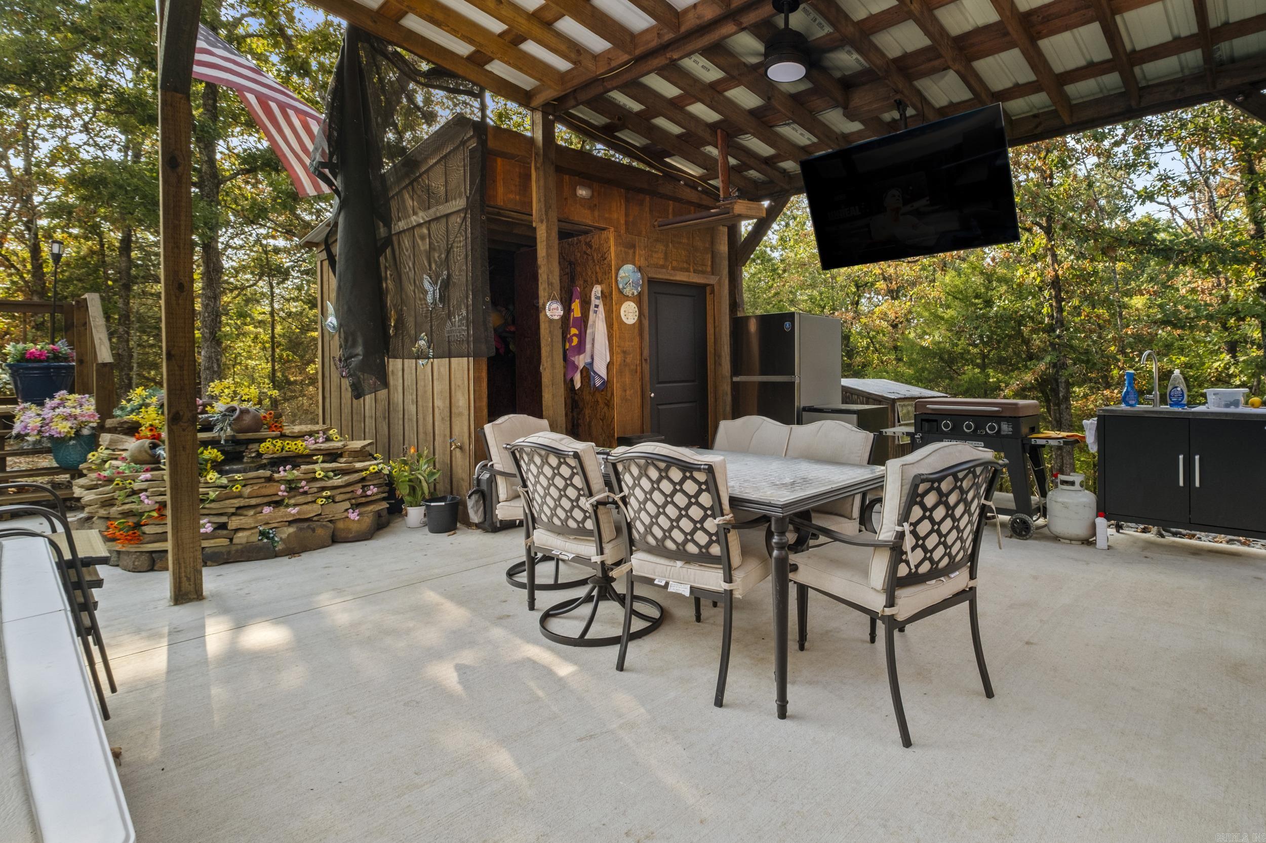 26033057 Property Photo 36