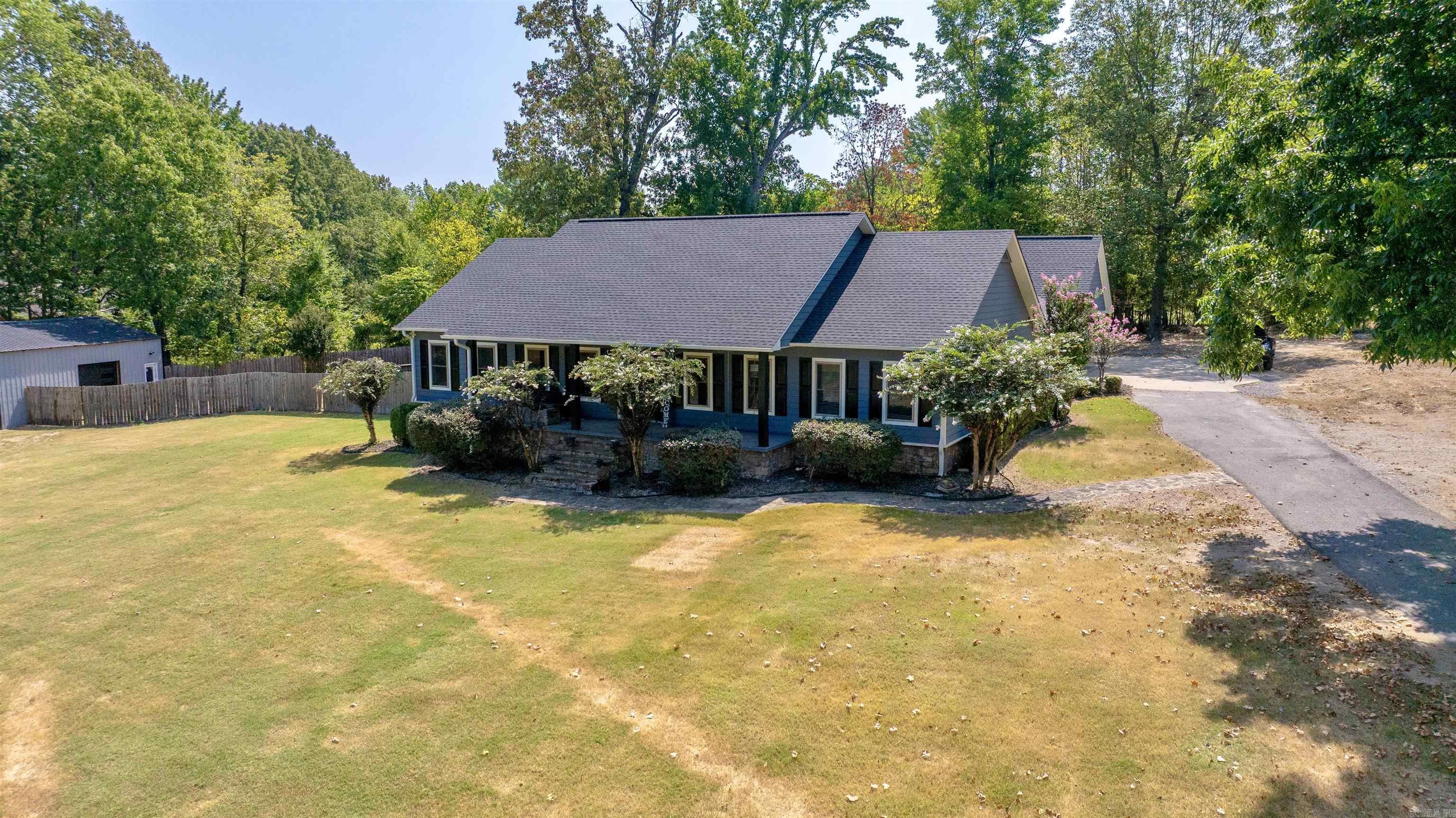 101 Leatherwood Circle Property Photo 1