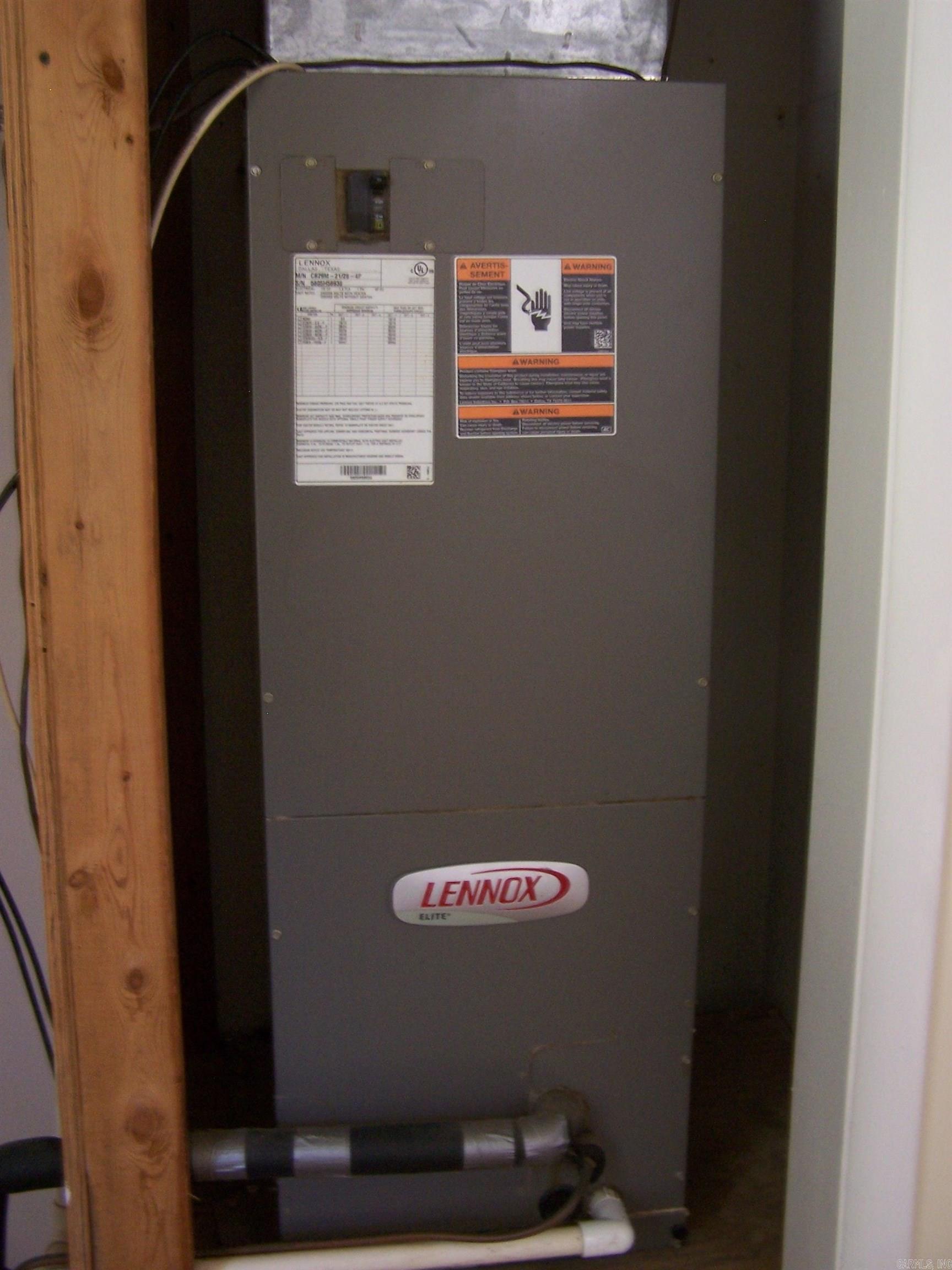 709 Fraser Property Photo 15