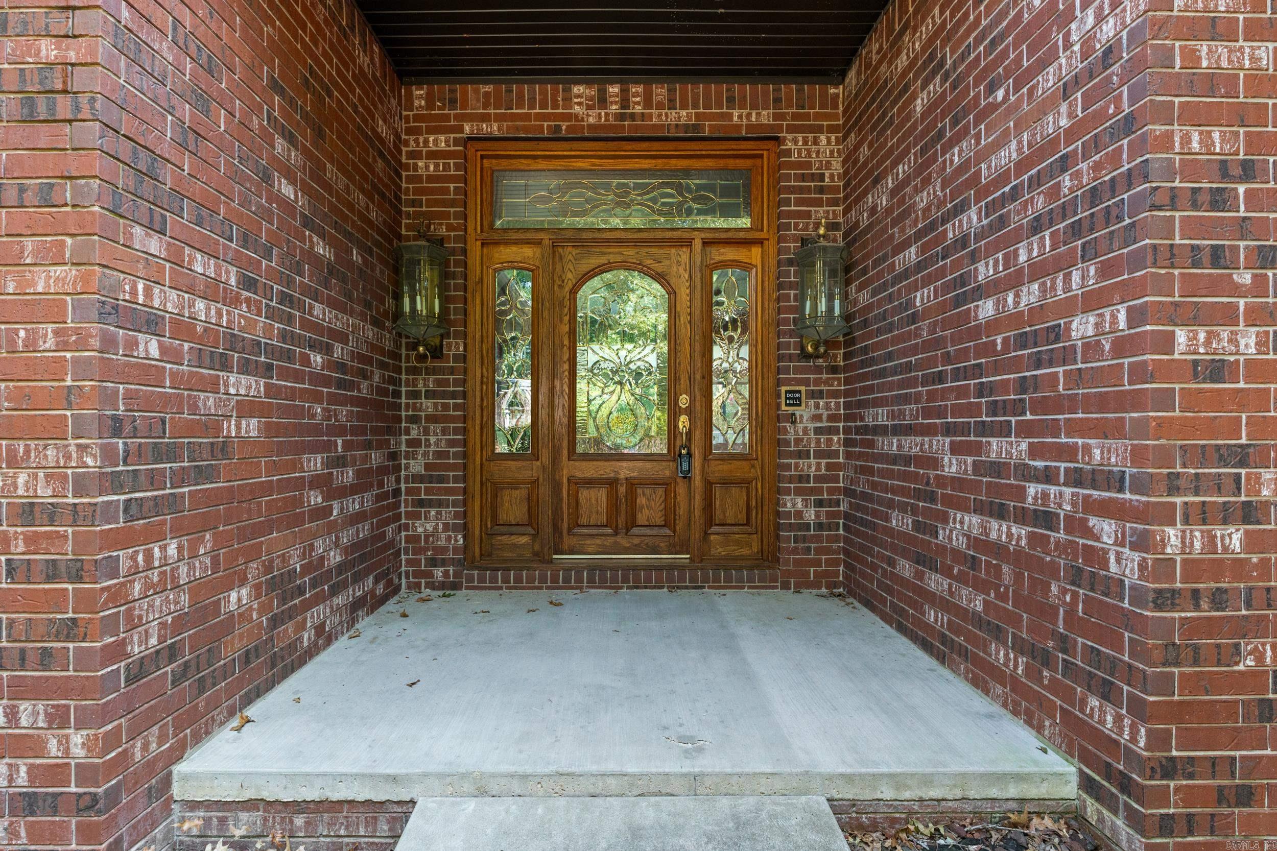 122 Independence Drive Property Photo 4