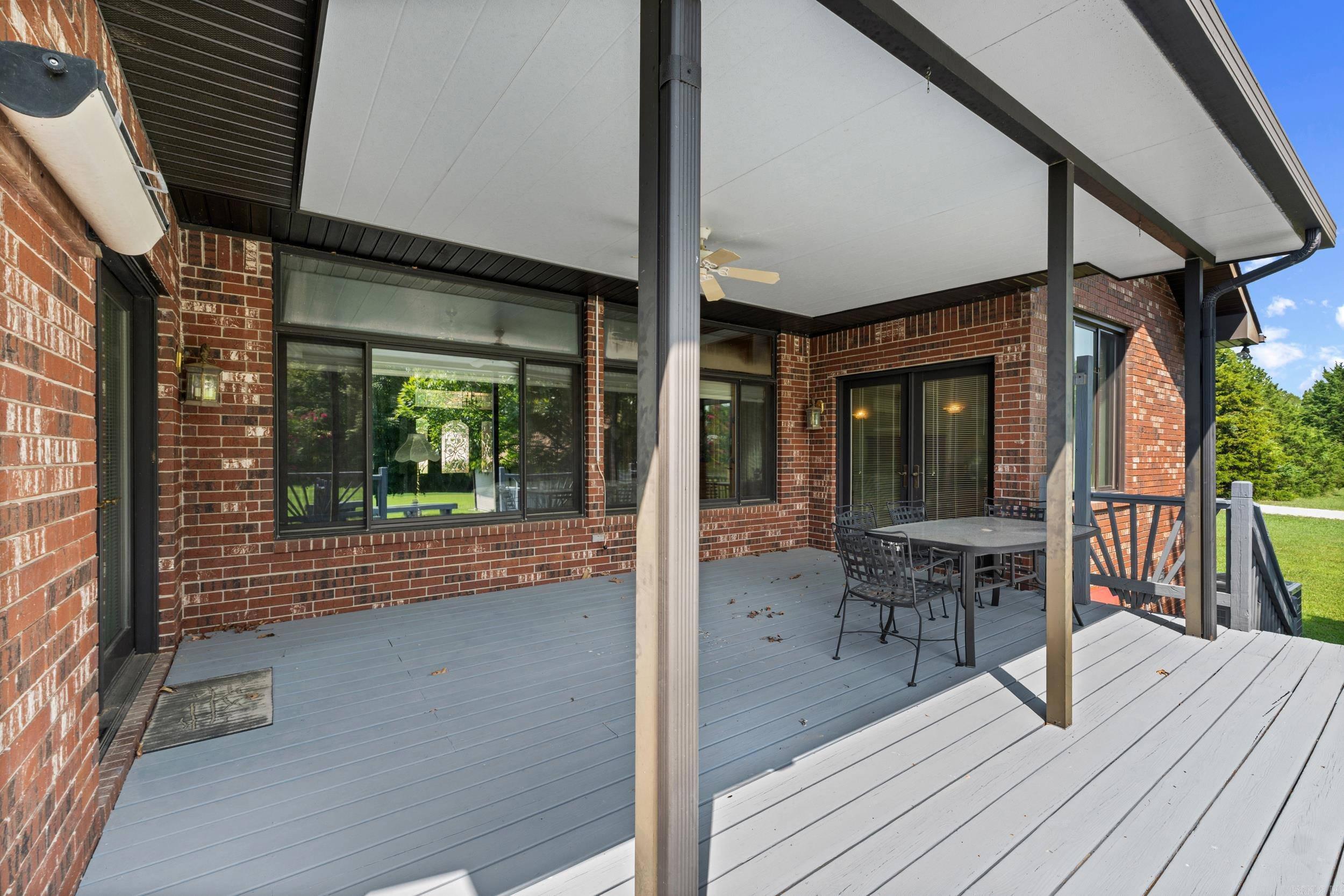122 Independence Drive Property Photo 27