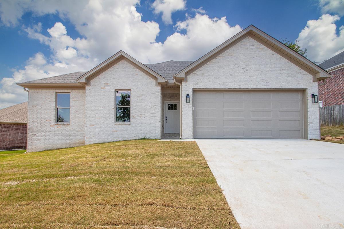 1816 Hidden Creek Drive Property Photo 1