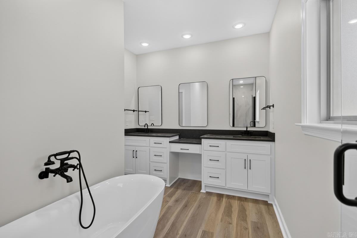 1816 Hidden Creek Drive Property Photo 18