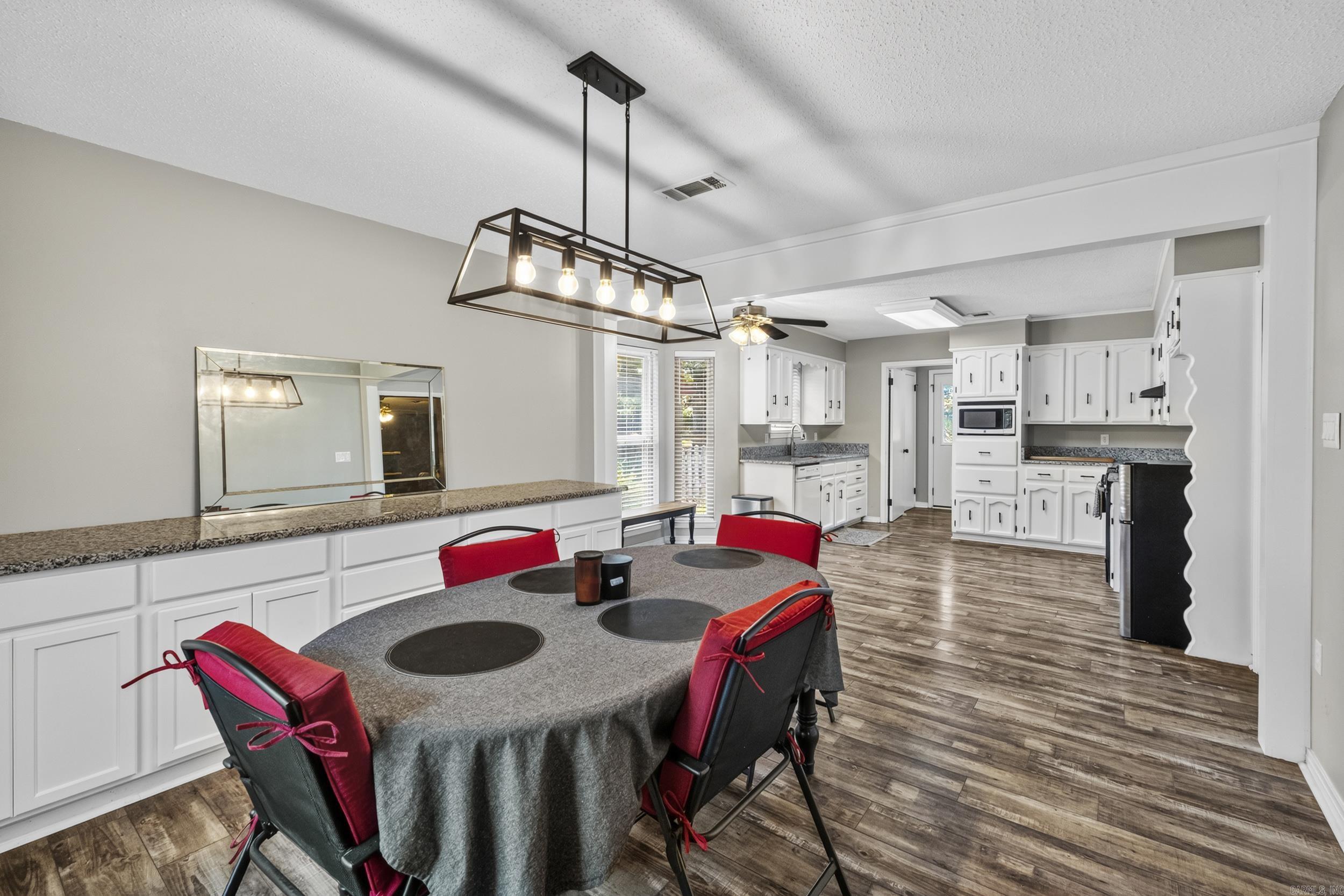 6 Beaconsfield Court Property Photo 17