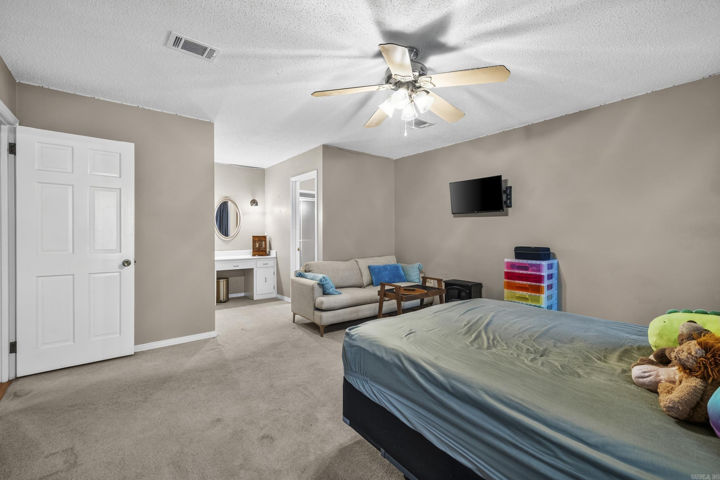 6 Beaconsfield Court Property Photo 20